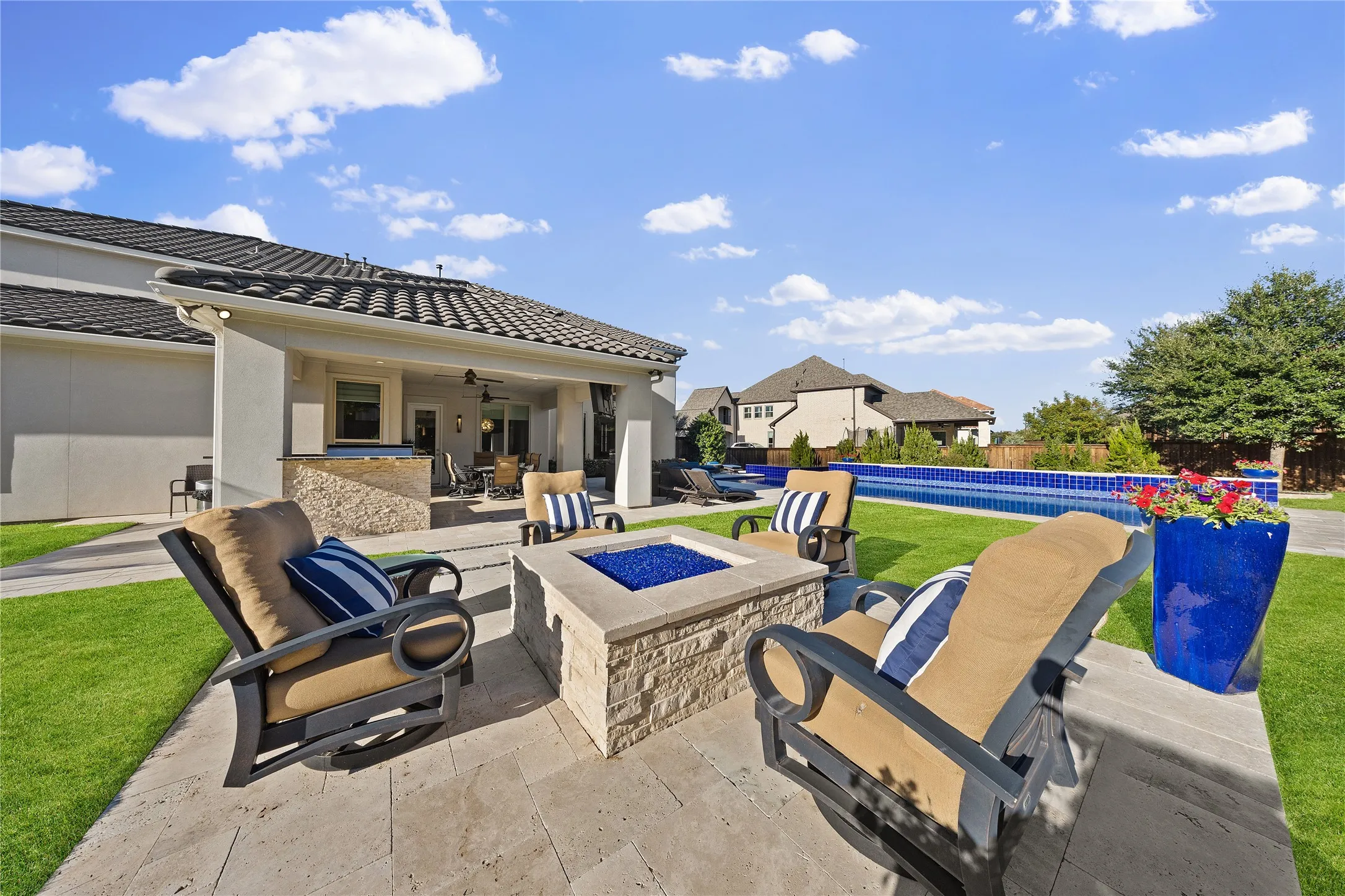 Single Family Residence For Sale in Denton County , 1207 Holford Drive, Frisco, Texas 75036, 5 Bedroom, 5 Bathroom, 4 Garage spaces, 5,652 Sqft, built in 2017, mls#21407516, Real Estate Agent in Frisco, Homes For Sale in Denton county, Homes For Sale in Frisco, Realtor in Frisco Texas, Real Estate Brokerage Independent Realty Texas, Luminita Cordes Realtor