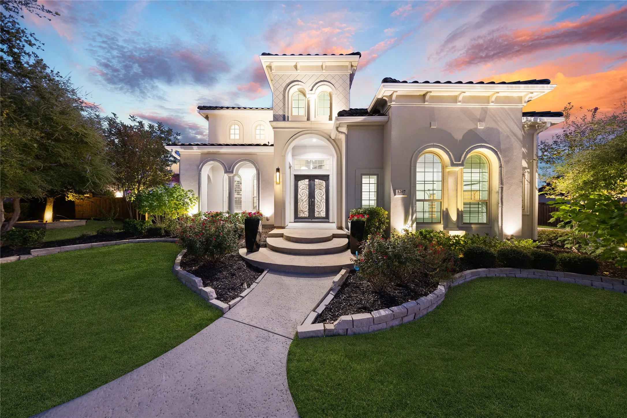 Single Family Residence For Sale