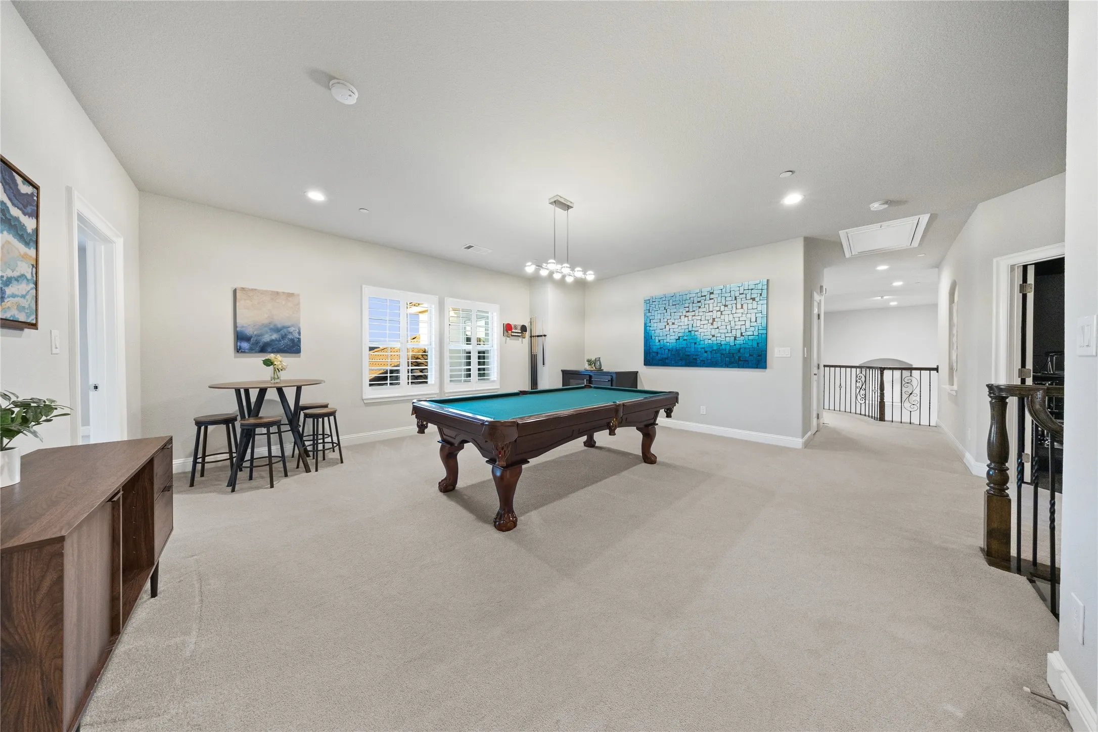 Single Family Residence For Sale in Denton County , 1207 Holford Drive, Frisco, Texas 75036, 5 Bedroom, 5 Bathroom, 4 Garage spaces, 5,652 Sqft, built in 2017, mls#21407516, Real Estate Agent in Frisco, Homes For Sale in Denton county, Homes For Sale in Frisco, Realtor in Frisco Texas, Real Estate Brokerage Independent Realty Texas, Luminita Cordes Realtor