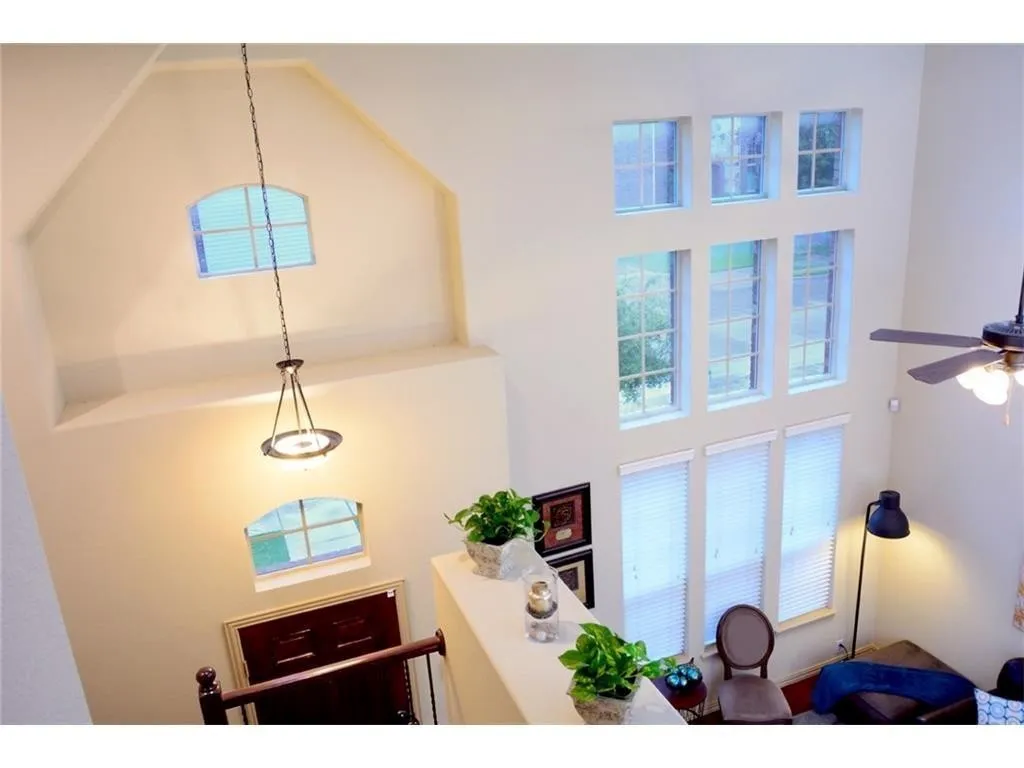 Single Family Residence For Rent in Collin County , 867 Llano Drive, Allen, Texas 75013, 3 Bedroom, 3 Bathroom, 2 Garage spaces, 1,889 Sqft, built in 2011, mls#21407541, Real Estate Agent in Allen, Homes For Rent in Collin county, Homes For Rent in Allen, Realtor in Allen Texas, Real Estate Brokerage Independent Realty Texas, Luminita Cordes Realtor