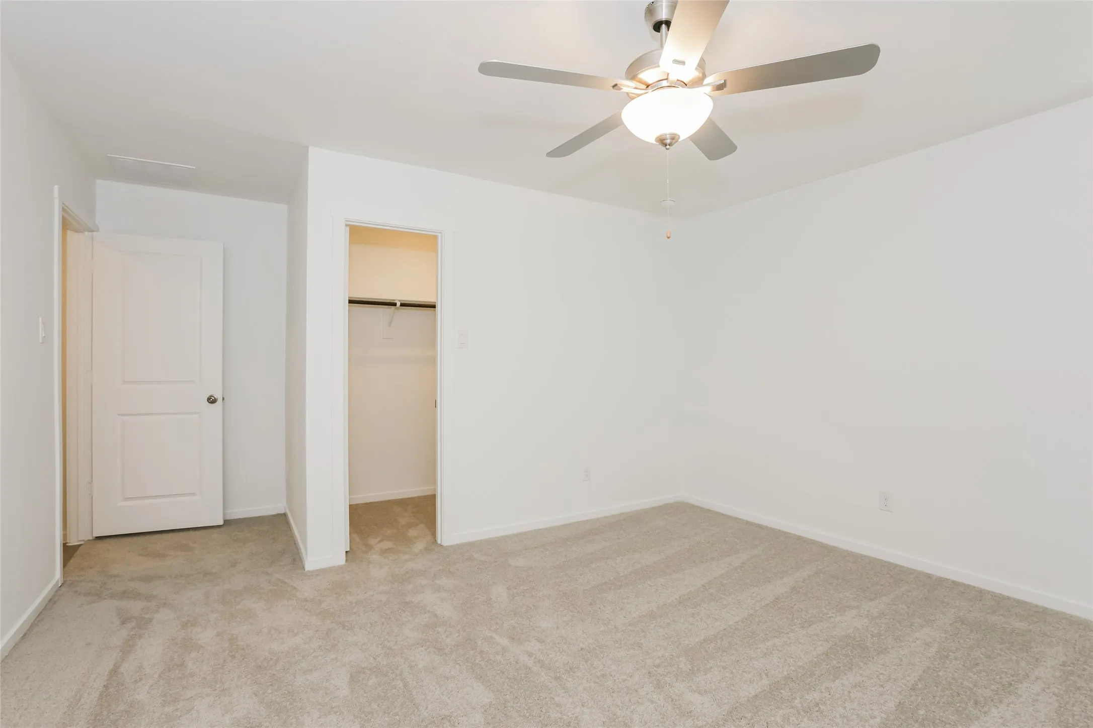Single Family Residence For Rent in Tarrant County , 1309 Buckaroo Boulevard, Haslet, Texas 76052, 3 Bedroom, 2 Bathroom, 2 Garage spaces, 1,522 Sqft, built in 2026, mls#21409237, Real Estate Agent in Haslet, Homes For Rent in Tarrant county, Homes For Rent in Haslet, Realtor in Haslet Texas, Real Estate Brokerage Independent Realty Texas, Luminita Cordes Realtor