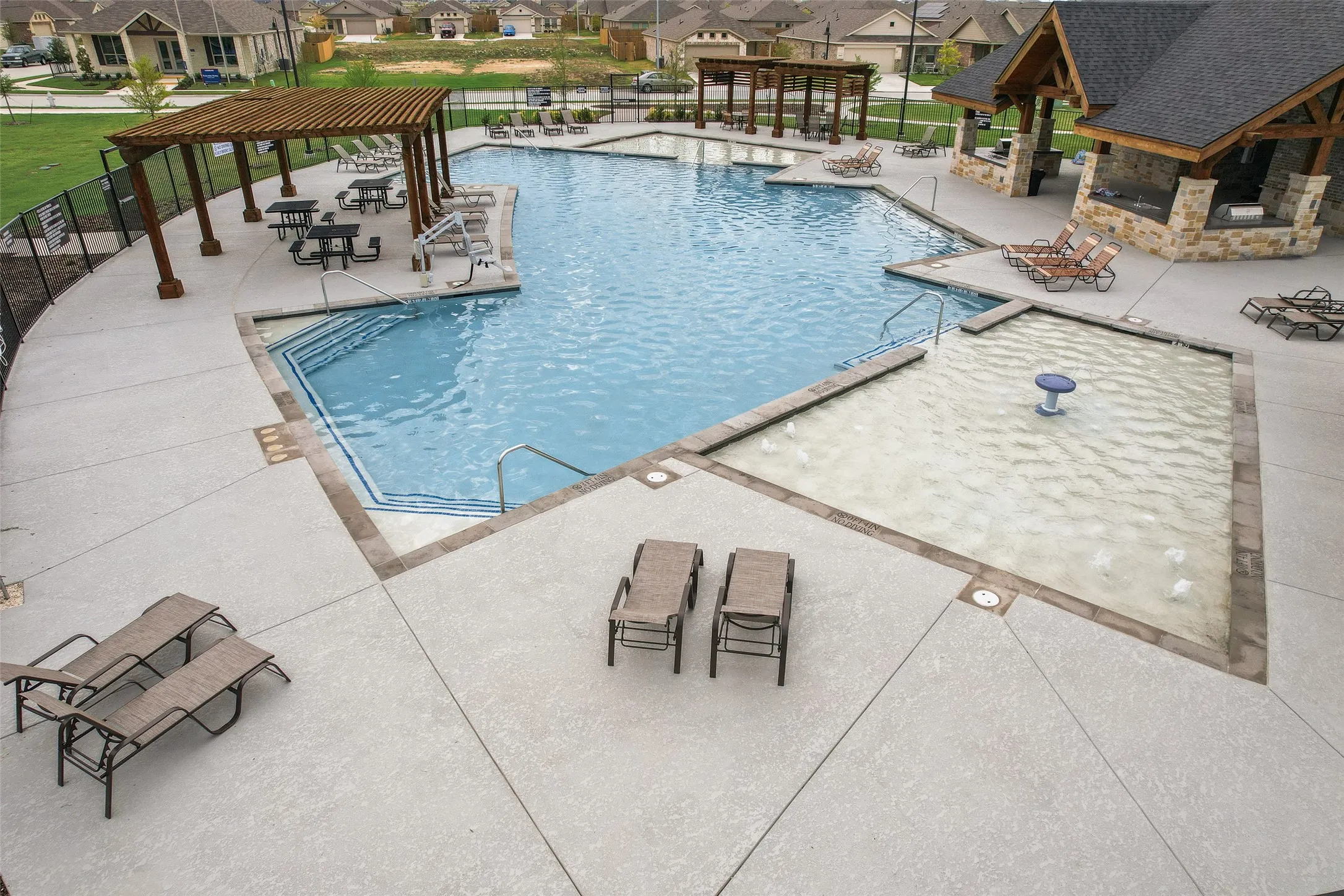 Single Family Residence For Rent in Tarrant County , 1309 Buckaroo Boulevard, Haslet, Texas 76052, 3 Bedroom, 2 Bathroom, 2 Garage spaces, 1,522 Sqft, built in 2026, mls#21409237, Real Estate Agent in Haslet, Homes For Rent in Tarrant county, Homes For Rent in Haslet, Realtor in Haslet Texas, Real Estate Brokerage Independent Realty Texas, Luminita Cordes Realtor