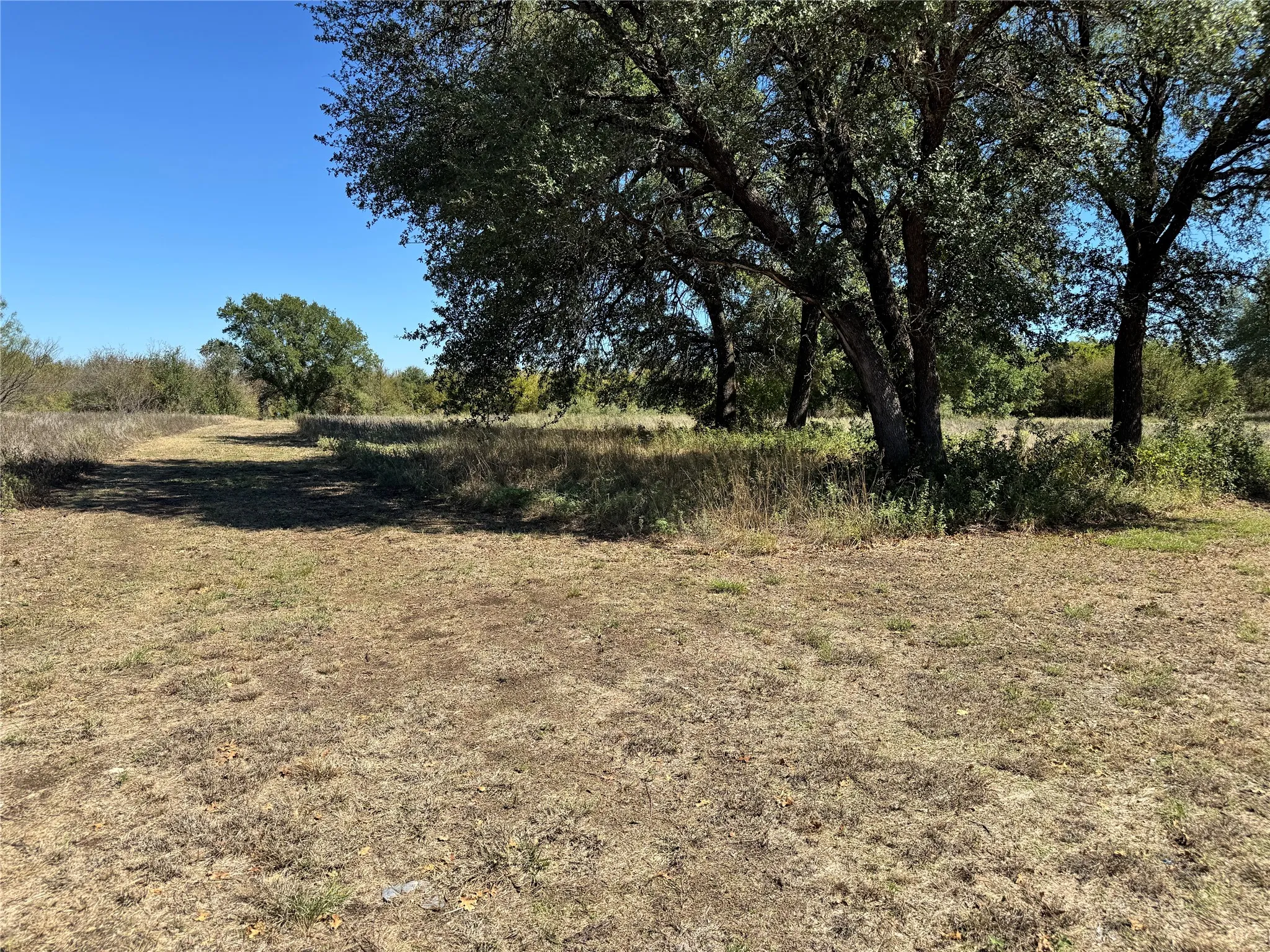 Unimproved Land For Sale in Hood County , 3707 Bob White Court, Granbury, Texas 76049, 0, 0, Garage spaces, 0 Sqft, built in 0, mls#21409209, Real Estate Agent in Granbury, Homes For Sale in Hood county, Homes For Sale in Granbury, Realtor in Granbury Texas, Real Estate Brokerage Independent Realty Texas, Luminita Cordes Realtor