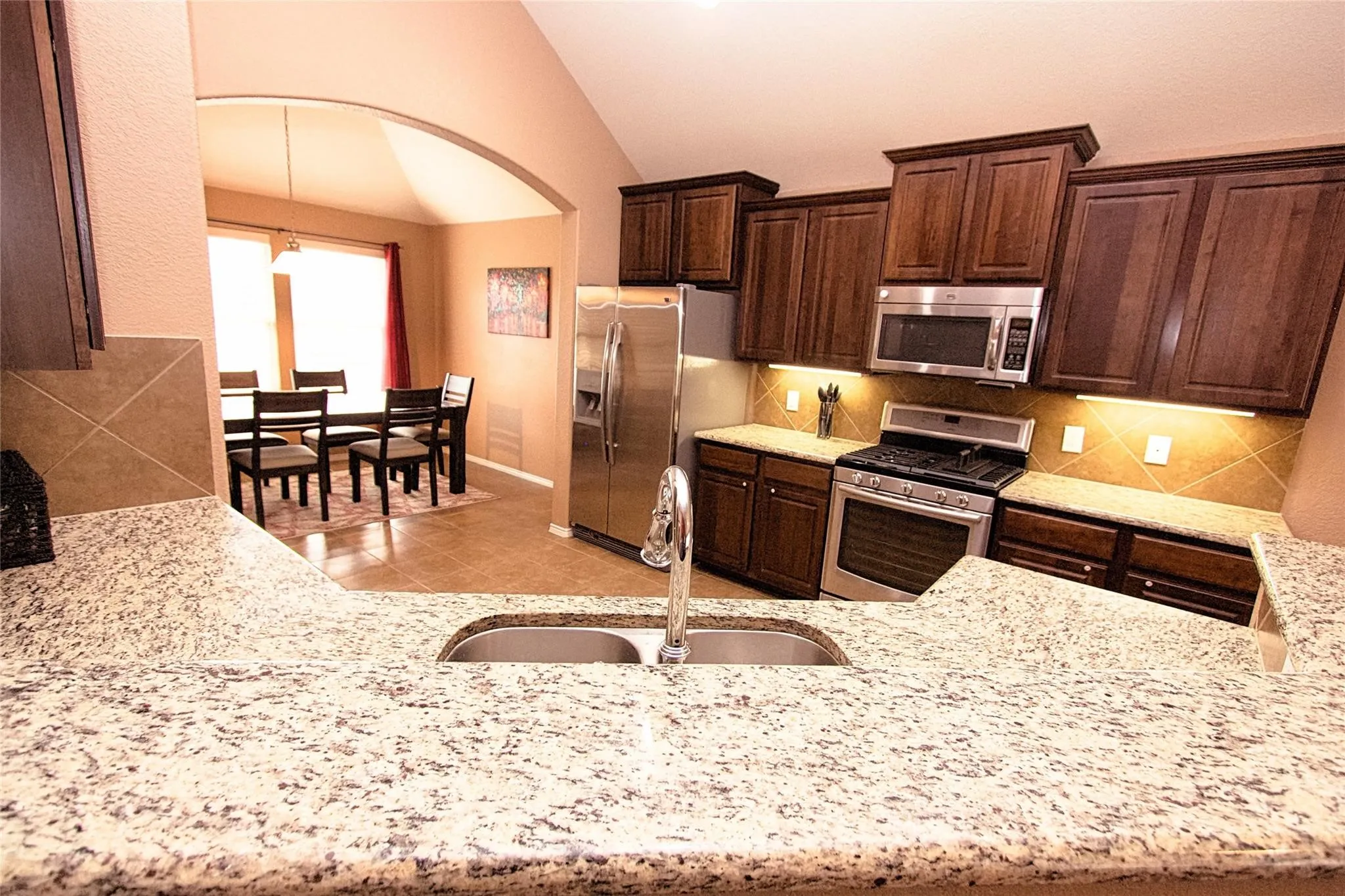 Single Family Residence For Sale in Denton County , 1405 Villa Paloma Boulevard, Little Elm, Texas 75068, 3 Bedroom, 2 Bathroom, 2 Garage spaces, 1,513 Sqft, built in 2012, mls#21408792, Real Estate Agent in Little Elm, Homes For Sale in Denton county, Homes For Sale in Little Elm, Realtor in Little Elm Texas, Real Estate Brokerage Independent Realty Texas, Luminita Cordes Realtor