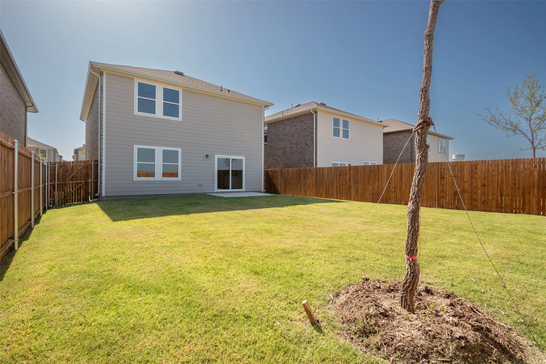 Single Family Residence For Rent in Collin County , 2104 Hamilton Street, Princeton, Texas 75407, 3 Bedroom, 3 Bathroom, 2 Garage spaces, 1,965 Sqft, built in 2024, mls#21409272, Real Estate Agent in Princeton, Homes For Rent in Collin county, Homes For Rent in Princeton, Realtor in Princeton Texas, Real Estate Brokerage Independent Realty Texas, Luminita Cordes Realtor