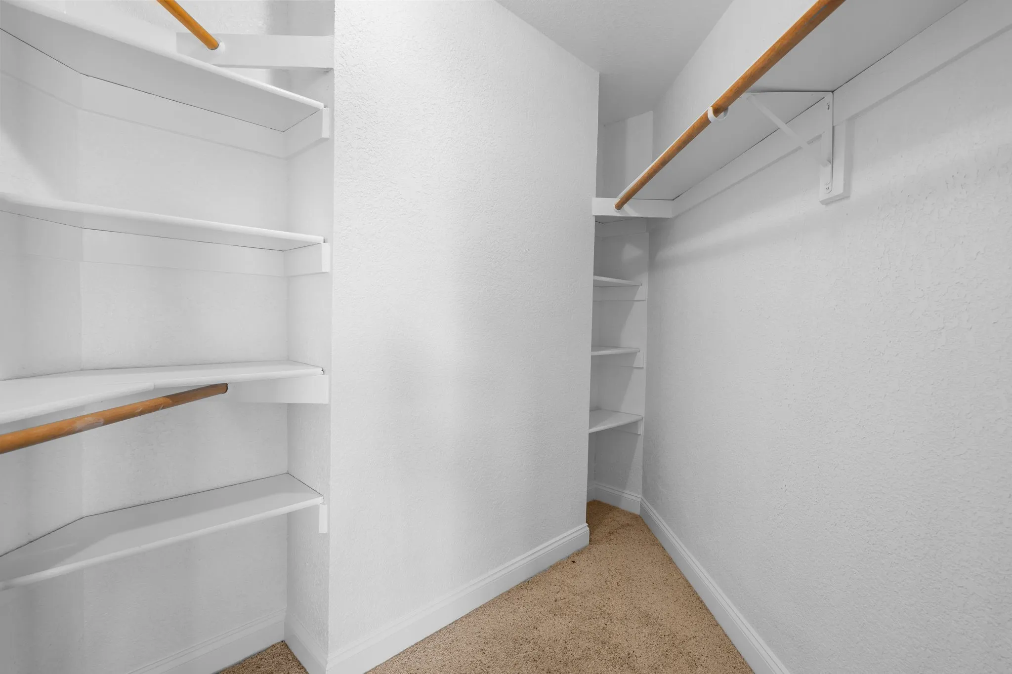 Single Family Residence For Sale in Mc Lennan County , 1315 Chapel Downs Road, Waco, Texas 76712, 3 Bedroom, 2 Bathroom, 2 Garage spaces, 1,416 Sqft, built in 1984, mls#21409129, Real Estate Agent in Waco, Homes For Sale in Mc Lennan county, Homes For Sale in Waco, Realtor in Waco Texas, Real Estate Brokerage Independent Realty Texas, Luminita Cordes Realtor
