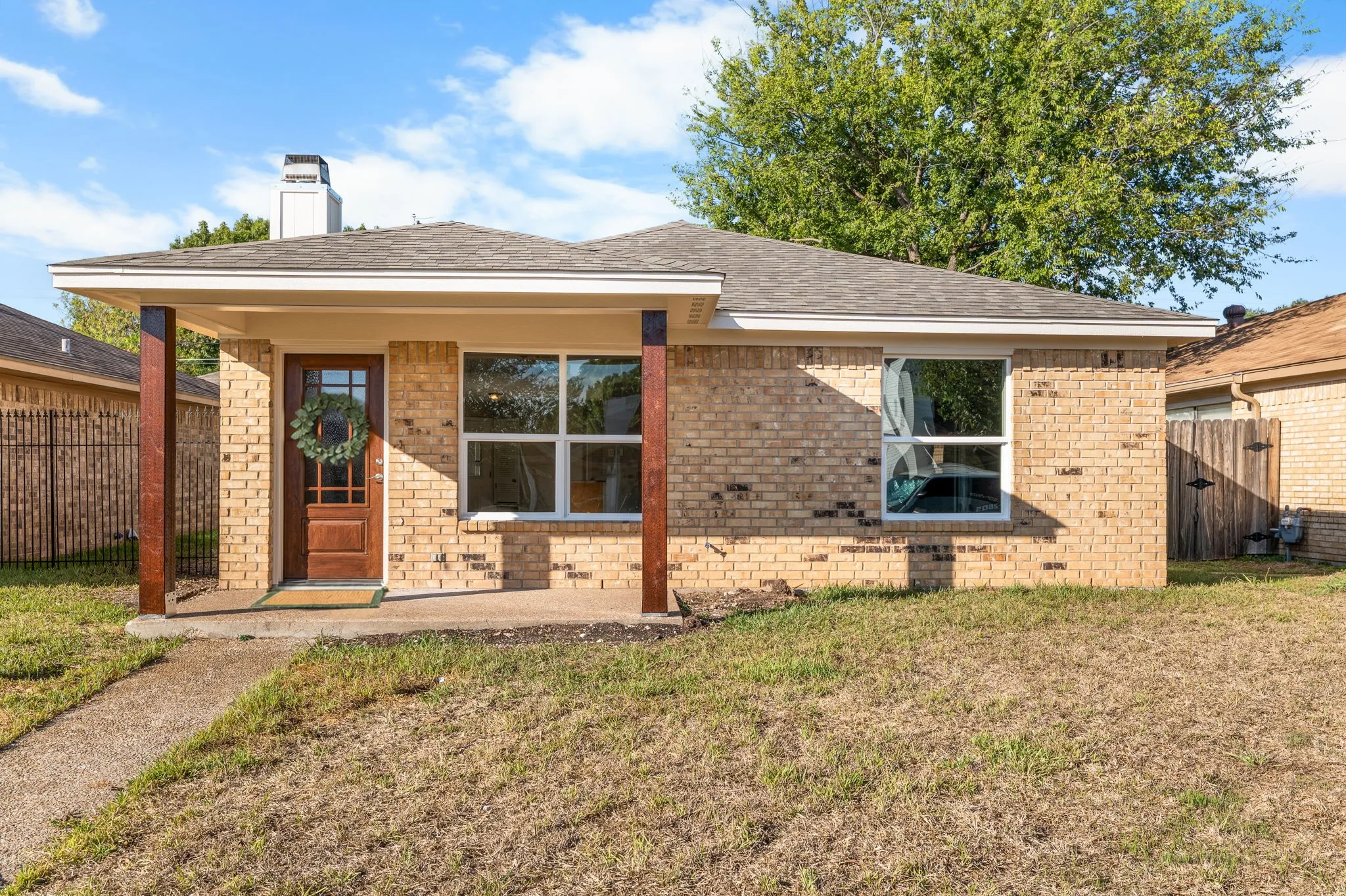 Single Family Residence For Sale