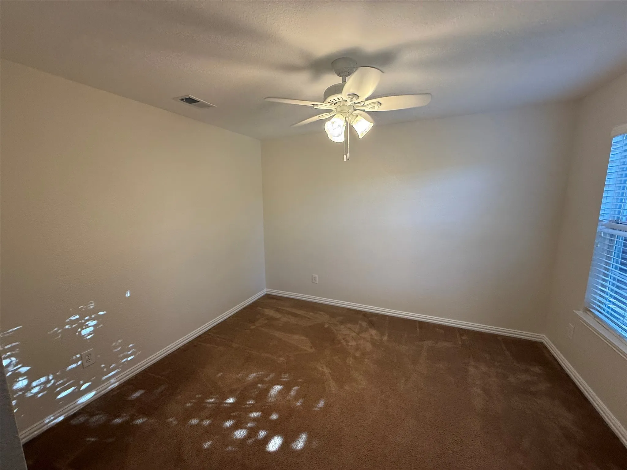Single Family Residence For Rent in Collin County , 2113 Reston Drive, Mc Kinney, Texas 75072, 3 Bedroom, 3 Bathroom, 2 Garage spaces, 1,610 Sqft, built in 2006, mls#21409270, Real Estate Agent in Mc Kinney, Homes For Rent in Collin county, Homes For Rent in Mc Kinney, Realtor in Mc Kinney Texas, Real Estate Brokerage Independent Realty Texas, Luminita Cordes Realtor