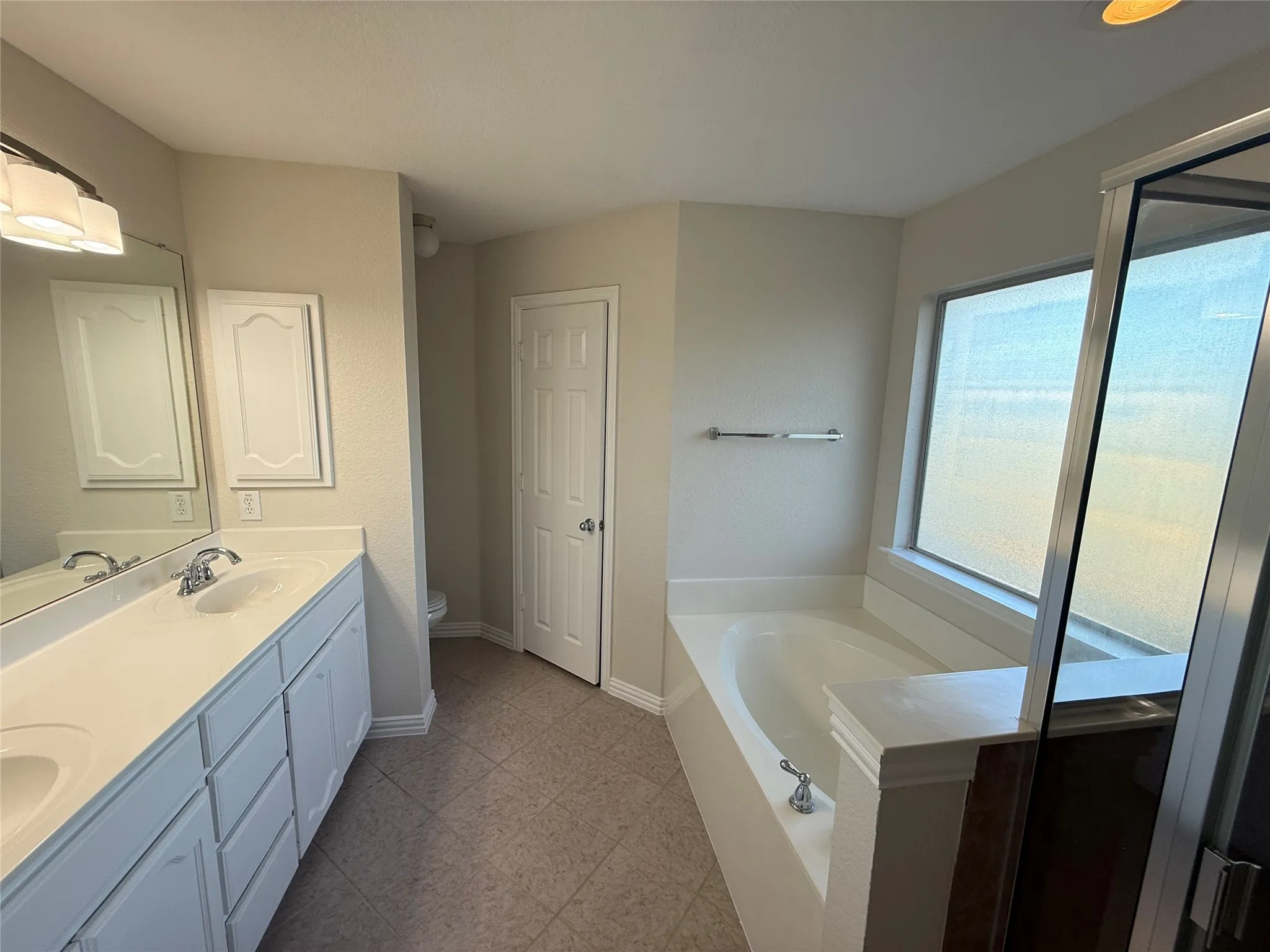 Single Family Residence For Rent in Collin County , 2113 Reston Drive, Mc Kinney, Texas 75072, 3 Bedroom, 3 Bathroom, 2 Garage spaces, 1,610 Sqft, built in 2006, mls#21409270, Real Estate Agent in Mc Kinney, Homes For Rent in Collin county, Homes For Rent in Mc Kinney, Realtor in Mc Kinney Texas, Real Estate Brokerage Independent Realty Texas, Luminita Cordes Realtor