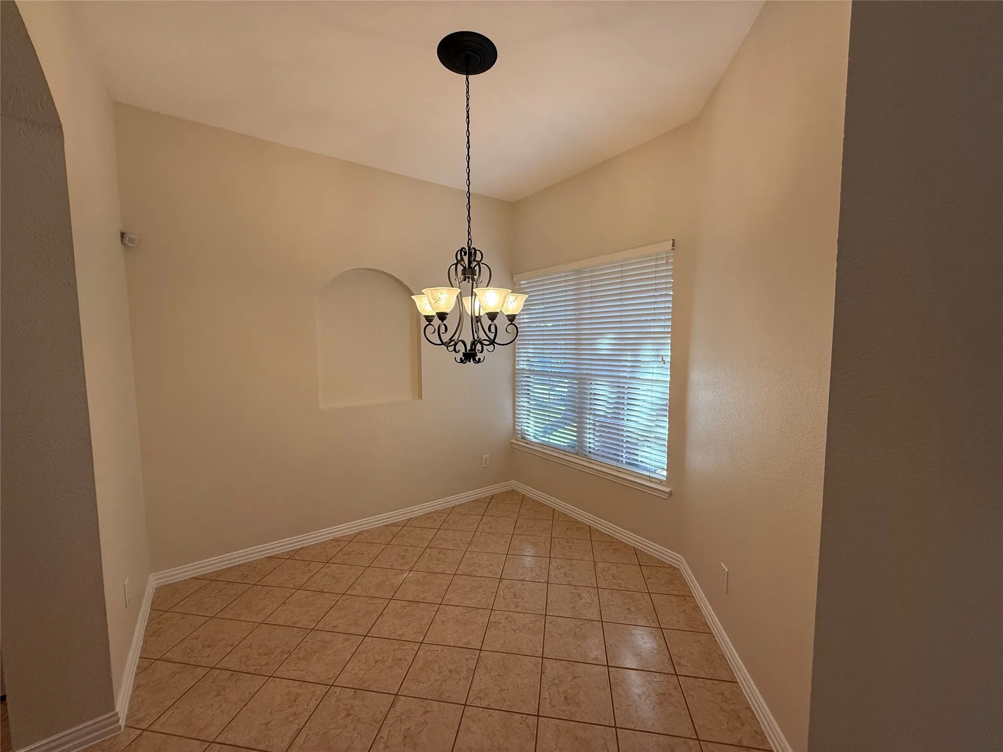 Single Family Residence For Rent in Collin County , 2113 Reston Drive, Mc Kinney, Texas 75072, 3 Bedroom, 3 Bathroom, 2 Garage spaces, 1,610 Sqft, built in 2006, mls#21409270, Real Estate Agent in Mc Kinney, Homes For Rent in Collin county, Homes For Rent in Mc Kinney, Realtor in Mc Kinney Texas, Real Estate Brokerage Independent Realty Texas, Luminita Cordes Realtor