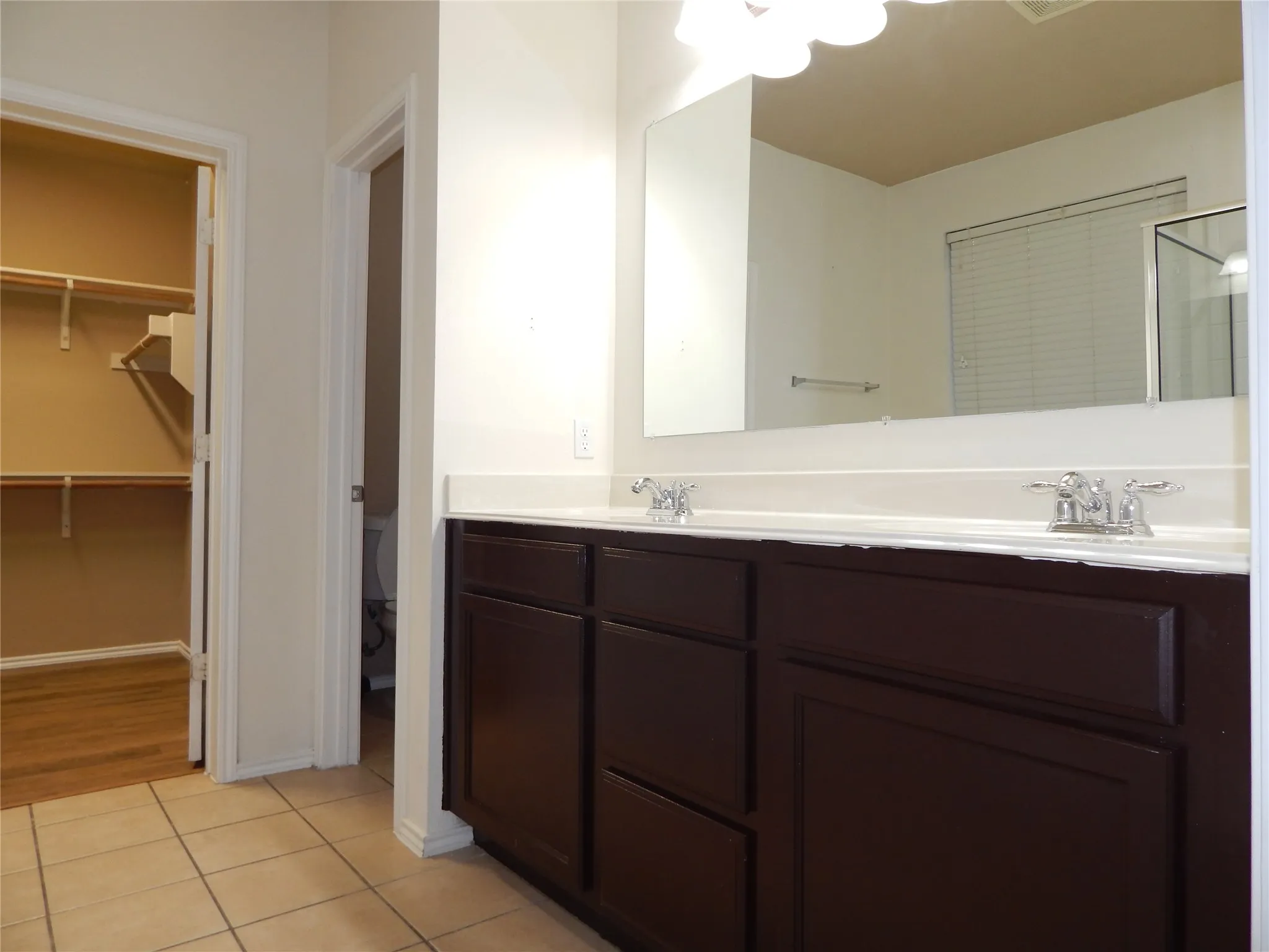 Single Family Residence For Sale in Kaufman County , 1008 Camp Verde Drive, Forney, Texas 75126, 4 Bedroom, 3 Bathroom, 2 Garage spaces, 2,435 Sqft, built in 2006, mls#21409276, Real Estate Agent in Forney, Homes For Sale in Kaufman county, Homes For Sale in Forney, Realtor in Forney Texas, Real Estate Brokerage Independent Realty Texas, Luminita Cordes Realtor