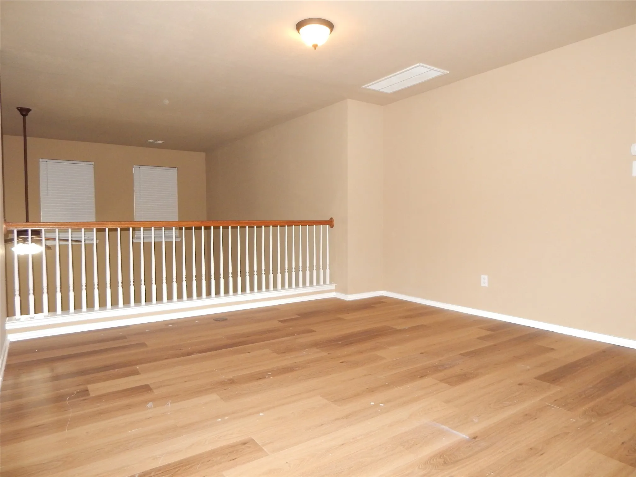 Single Family Residence For Sale in Kaufman County , 1008 Camp Verde Drive, Forney, Texas 75126, 4 Bedroom, 3 Bathroom, 2 Garage spaces, 2,435 Sqft, built in 2006, mls#21409276, Real Estate Agent in Forney, Homes For Sale in Kaufman county, Homes For Sale in Forney, Realtor in Forney Texas, Real Estate Brokerage Independent Realty Texas, Luminita Cordes Realtor