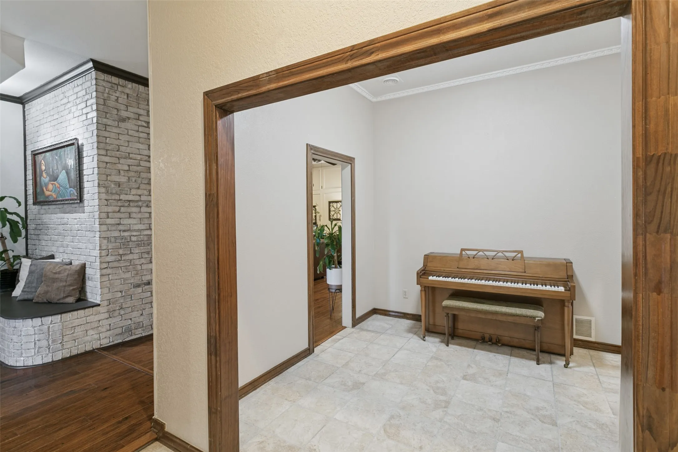 Bonus room could be used as a breakfast area or a variety of other choices