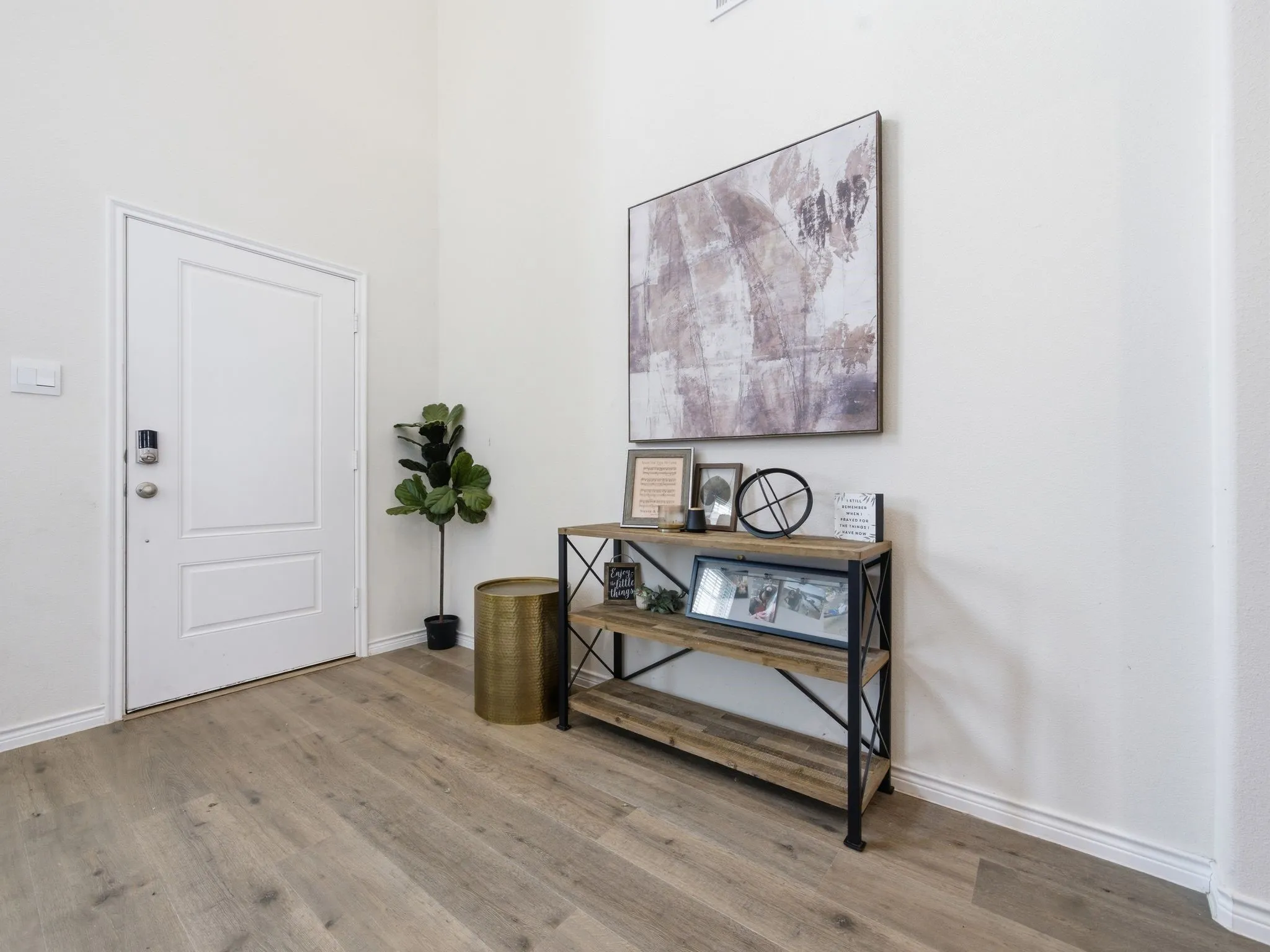 Single Family Residence For Rent in Hunt County , 112 Kiskadee Trail, Caddo Mills, Texas 75135, 4 Bedroom, 3 Bathroom, 2 Garage spaces, 2,940 Sqft, built in 2023, mls#21409287, Real Estate Agent in Caddo Mills, Homes For Rent in Hunt county, Homes For Rent in Caddo Mills, Realtor in Caddo Mills Texas, Real Estate Brokerage Independent Realty Texas, Luminita Cordes Realtor