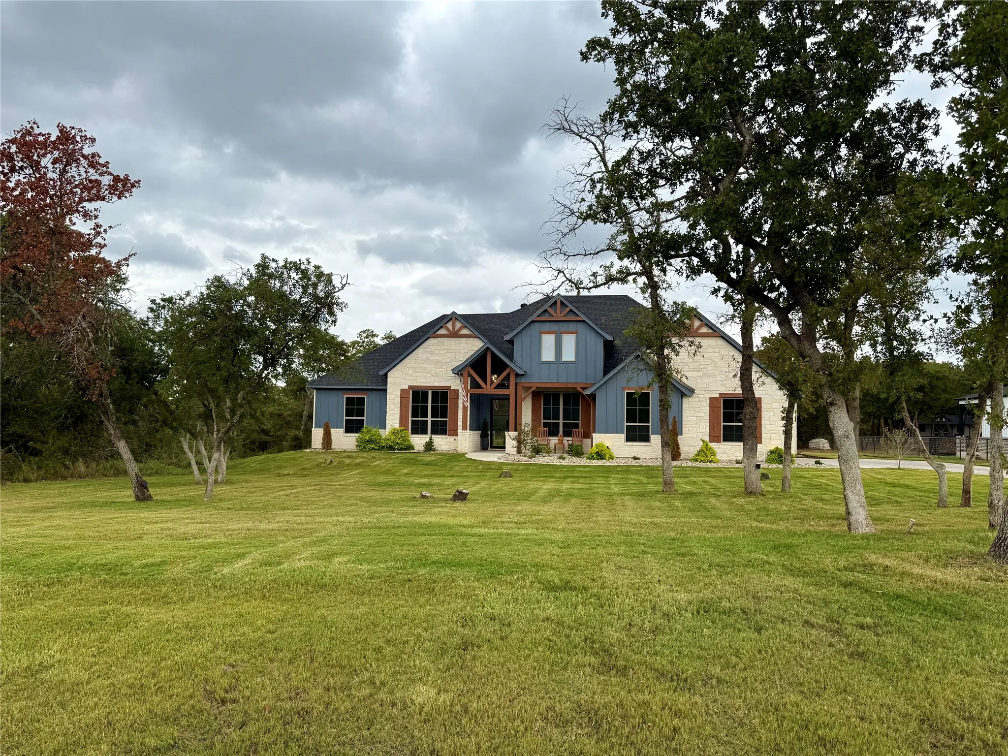 Single Family Residence For Sale