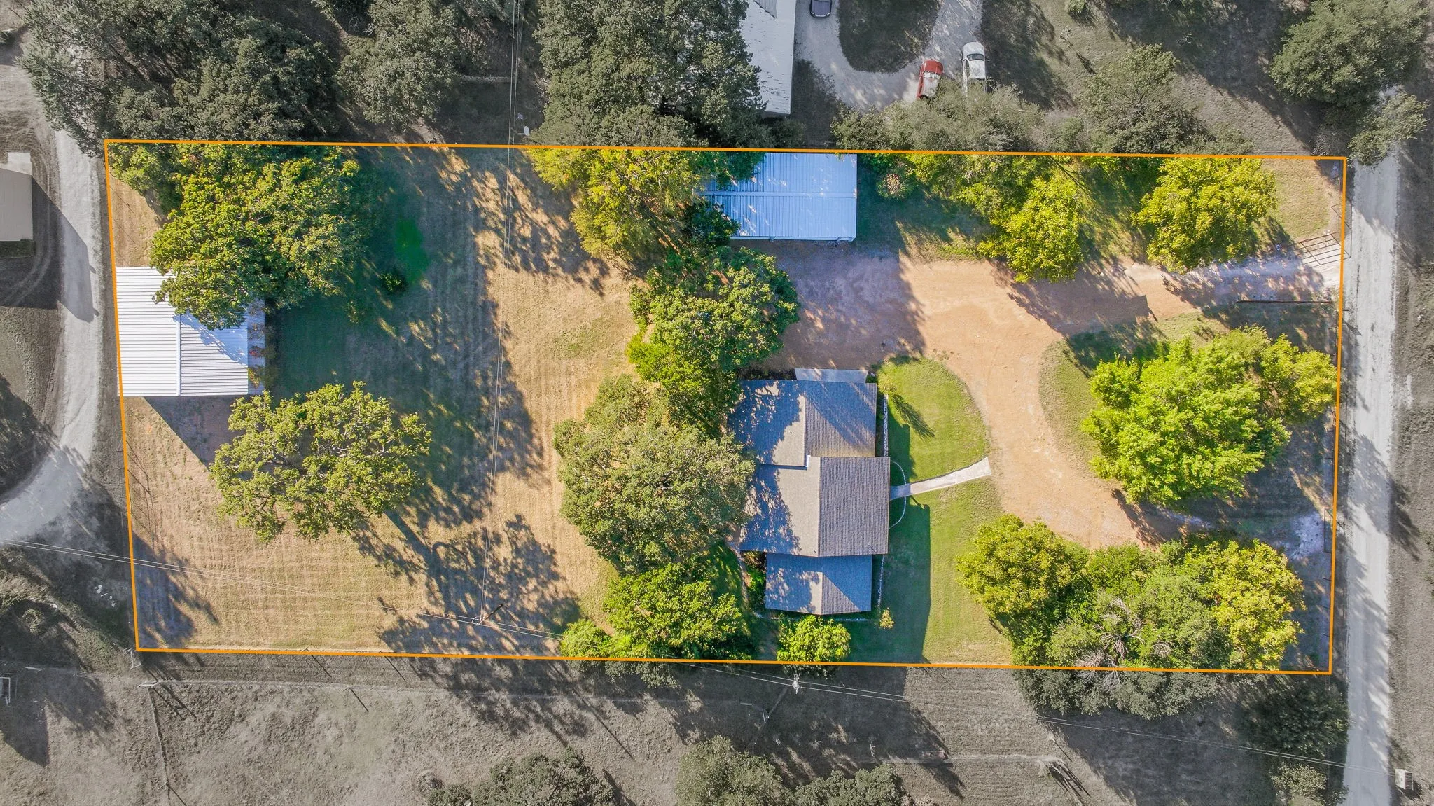 Single Family Residence For Sale in Comanche County , 217 Mathis Road, Dublin, Texas 76446, 3 Bedroom, 2 Bathroom, 2 Garage spaces, 1,782 Sqft, built in 1998, mls#21409210, Real Estate Agent in Dublin, Homes For Sale in Comanche county, Homes For Sale in Dublin, Realtor in Dublin Texas, Real Estate Brokerage Independent Realty Texas, Luminita Cordes Realtor