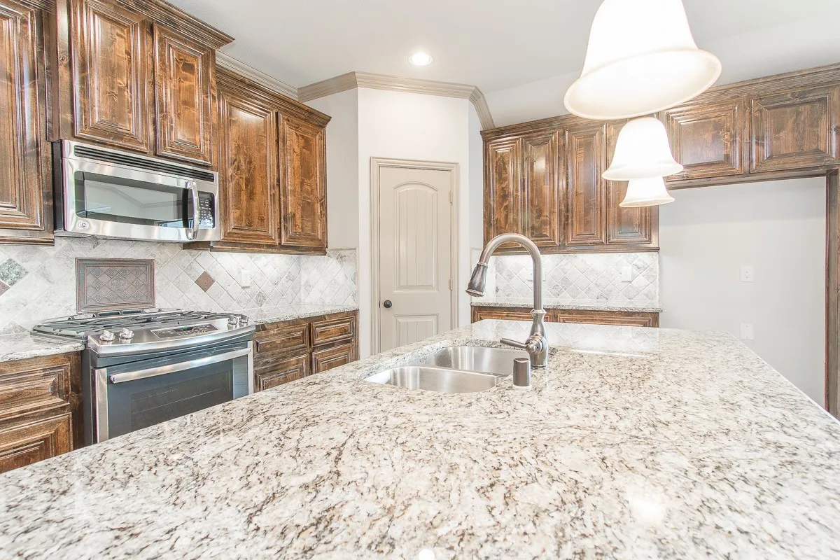 Single Family Residence For Rent in Kaufman County , 3123 Clear Springs Drive, Forney, Texas 75126, 4 Bedroom, 2 Bathroom, 2 Garage spaces, 2,102 Sqft, built in 2016, mls#21409322, Real Estate Agent in Forney, Homes For Rent in Kaufman county, Homes For Rent in Forney, Realtor in Forney Texas, Real Estate Brokerage Independent Realty Texas, Luminita Cordes Realtor