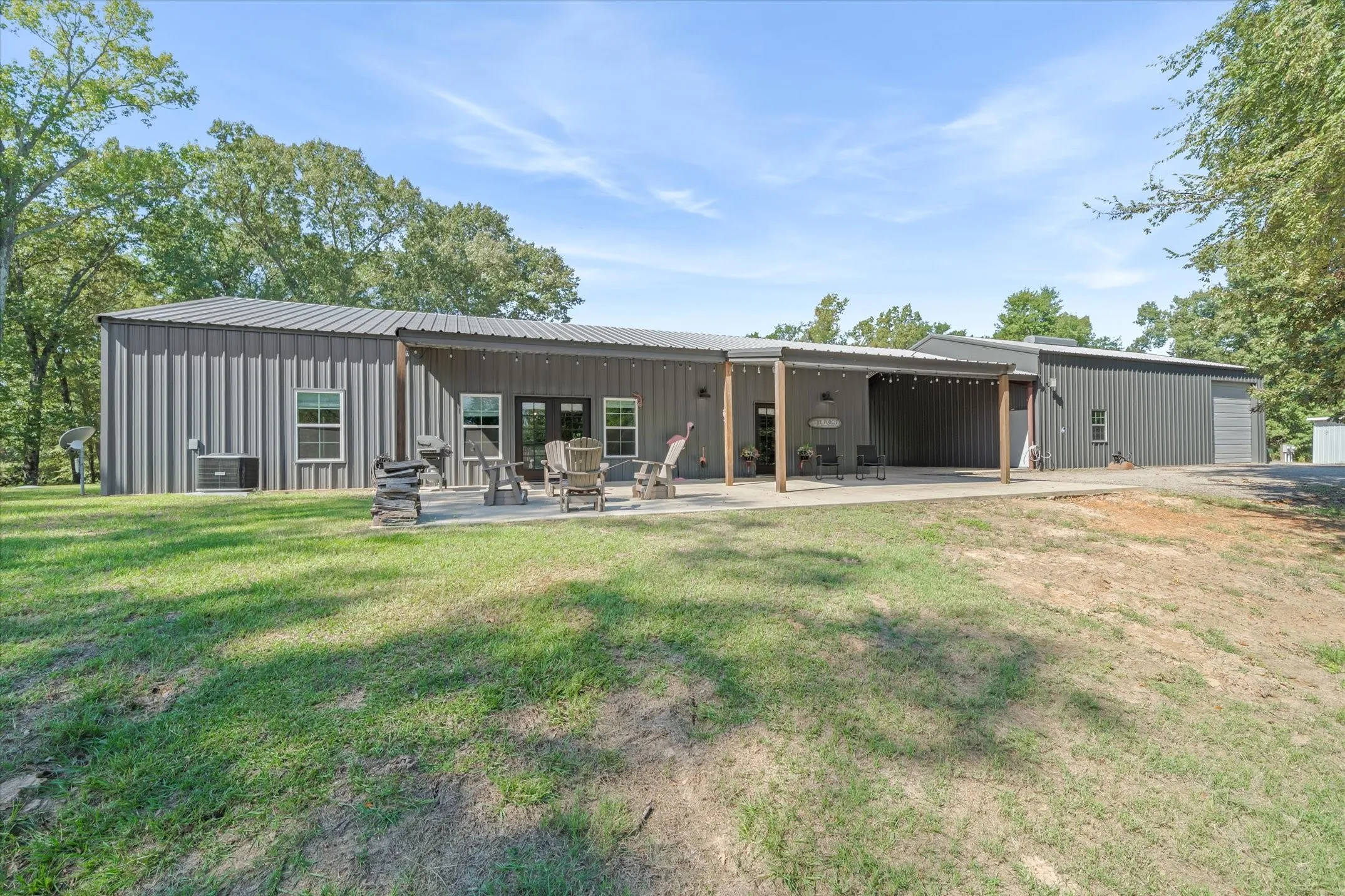 Single Family Residence For Sale in Van Zandt County , 1143 VZ County Road 4602, Ben Wheeler, Texas 75754, 3 Bedroom, 3 Bathroom, 2 Garage spaces, 2,340 Sqft, built in 2019, mls#21408746, Real Estate Agent in Ben Wheeler, Homes For Sale in Van Zandt county, Homes For Sale in Ben Wheeler, Realtor in Ben Wheeler Texas, Real Estate Brokerage Independent Realty Texas, Luminita Cordes Realtor
