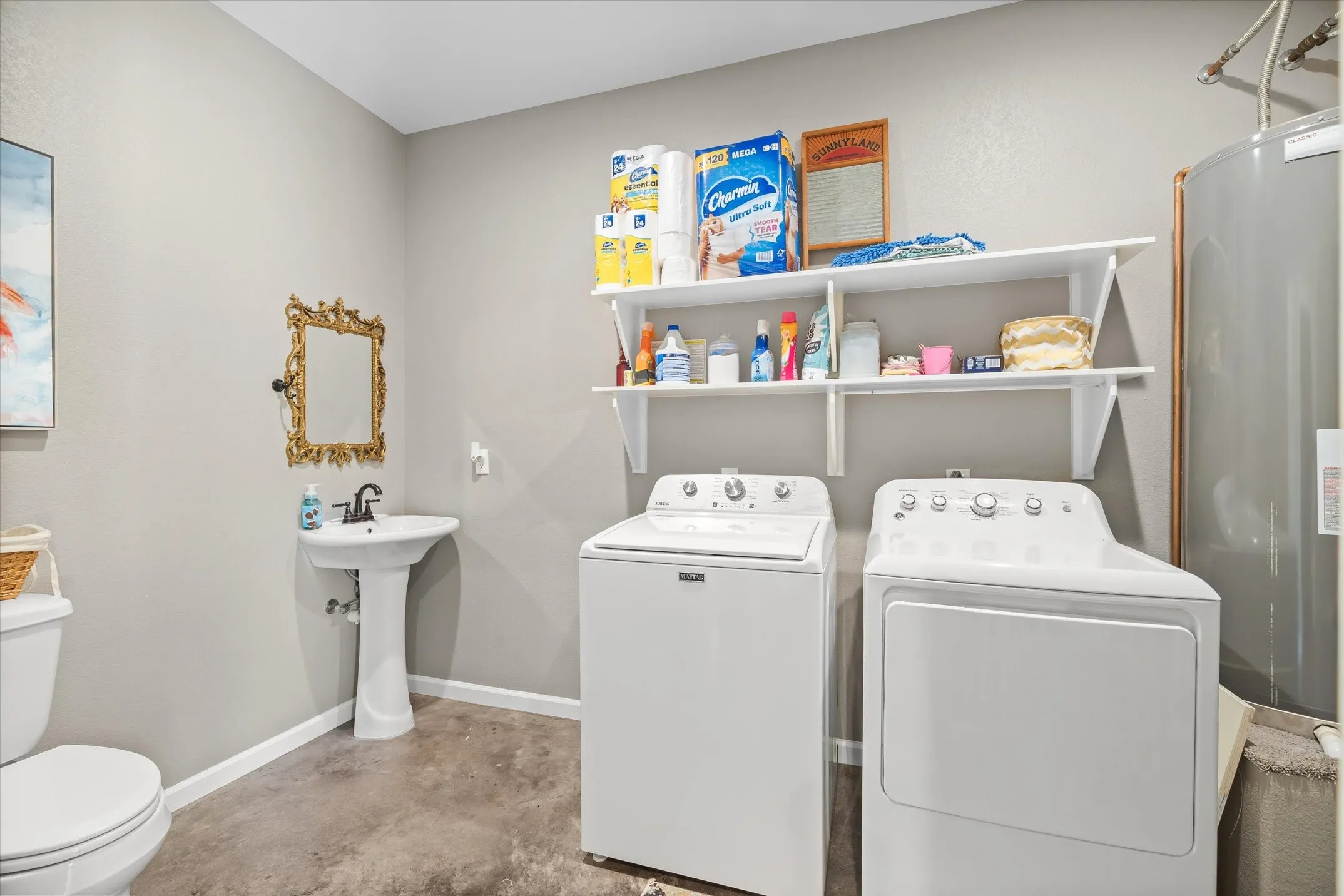 Single Family Residence For Sale in Van Zandt County , 1143 VZ County Road 4602, Ben Wheeler, Texas 75754, 3 Bedroom, 3 Bathroom, 2 Garage spaces, 2,340 Sqft, built in 2019, mls#21408746, Real Estate Agent in Ben Wheeler, Homes For Sale in Van Zandt county, Homes For Sale in Ben Wheeler, Realtor in Ben Wheeler Texas, Real Estate Brokerage Independent Realty Texas, Luminita Cordes Realtor