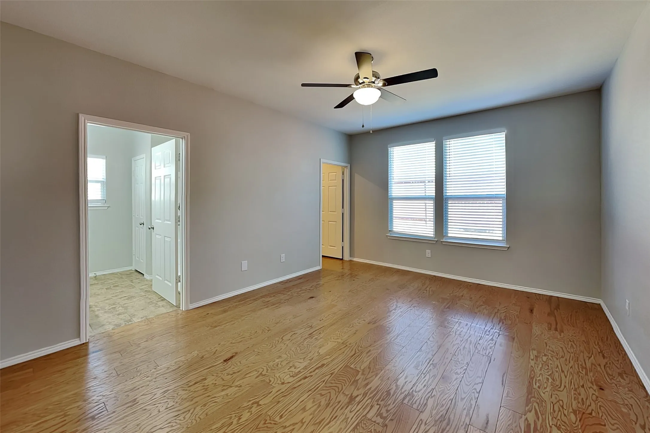 Single Family Residence For Rent in Tarrant County , 420 Magma Drive, Fort Worth, Texas 76131, 3 Bedroom, 2 Bathroom, 2 Garage spaces, 1,975 Sqft, built in 2013, mls#21409327, Real Estate Agent in Fort Worth, Homes For Rent in Tarrant county, Homes For Rent in Fort Worth, Realtor in Fort Worth Texas, Real Estate Brokerage Independent Realty Texas, Luminita Cordes Realtor