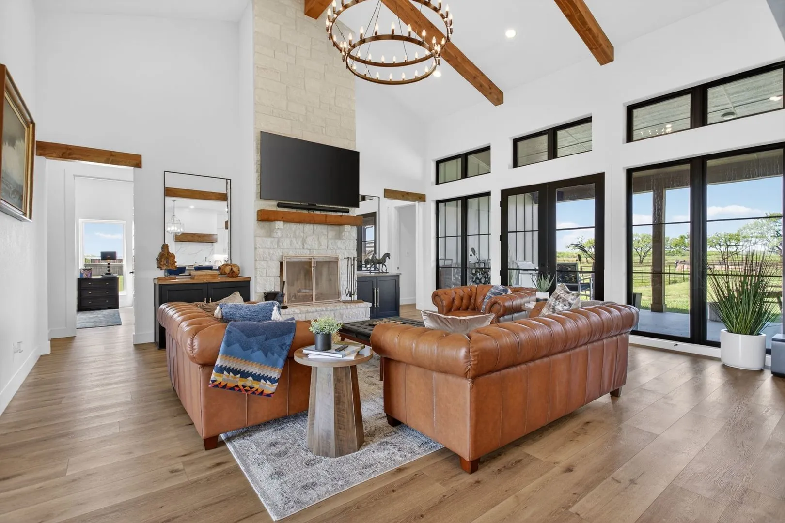Single Family Residence For Rent in Jack County , 6384 US Highway 281 S, Jacksboro, Texas 76458, 4 Bedroom, 4 Bathroom, Garage spaces, 2,553 Sqft, built in 2023, mls#21409266, Real Estate Agent in Jacksboro, Homes For Rent in Jack county, Homes For Rent in Jacksboro, Realtor in Jacksboro Texas, Real Estate Brokerage Independent Realty Texas, Luminita Cordes Realtor