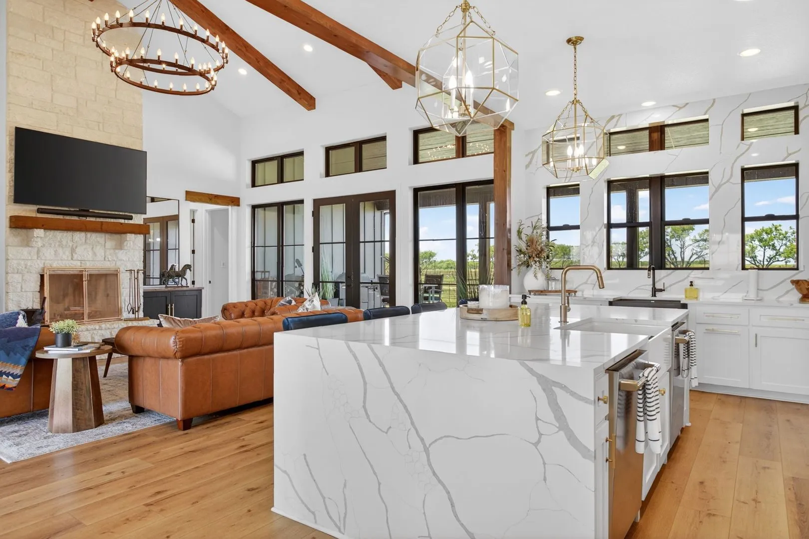Single Family Residence For Rent in Jack County , 6384 US Highway 281 S, Jacksboro, Texas 76458, 4 Bedroom, 4 Bathroom, Garage spaces, 2,553 Sqft, built in 2023, mls#21409266, Real Estate Agent in Jacksboro, Homes For Rent in Jack county, Homes For Rent in Jacksboro, Realtor in Jacksboro Texas, Real Estate Brokerage Independent Realty Texas, Luminita Cordes Realtor