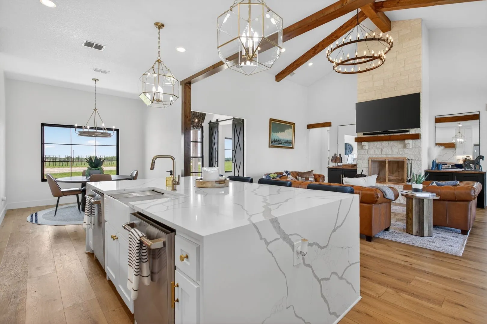 Single Family Residence For Rent in Jack County , 6384 US Highway 281 S, Jacksboro, Texas 76458, 4 Bedroom, 4 Bathroom, Garage spaces, 2,553 Sqft, built in 2023, mls#21409266, Real Estate Agent in Jacksboro, Homes For Rent in Jack county, Homes For Rent in Jacksboro, Realtor in Jacksboro Texas, Real Estate Brokerage Independent Realty Texas, Luminita Cordes Realtor