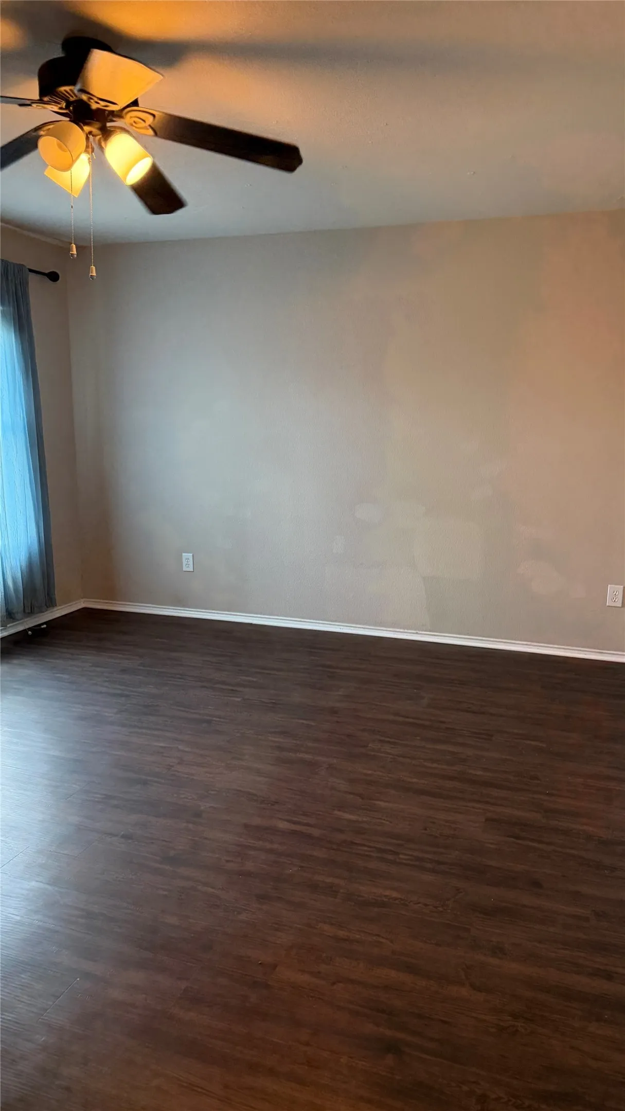 Single Family Residence For Rent in Tarrant County , 4500 Mountain Oak Street, Fort Worth, Texas 76244, 5 Bedroom, 3 Bathroom, 2 Garage spaces, 2,468 Sqft, built in 2007, mls#21409334, Real Estate Agent in Fort Worth, Homes For Rent in Tarrant county, Homes For Rent in Fort Worth, Realtor in Fort Worth Texas, Real Estate Brokerage Independent Realty Texas, Luminita Cordes Realtor