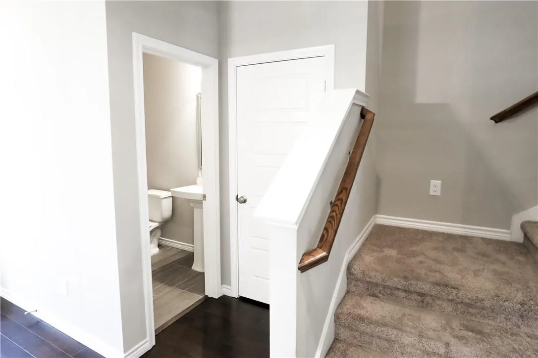 Townhouse For Rent in Tarrant County , 2605 Mccart Avenue, Fort Worth, Texas 76110, 3 Bedroom, 4 Bathroom, 2 Garage spaces, 1,935 Sqft, built in 2016, mls#21409336, Real Estate Agent in Fort Worth, Homes For Rent in Tarrant county, Homes For Rent in Fort Worth, Realtor in Fort Worth Texas, Real Estate Brokerage Independent Realty Texas, Luminita Cordes Realtor
