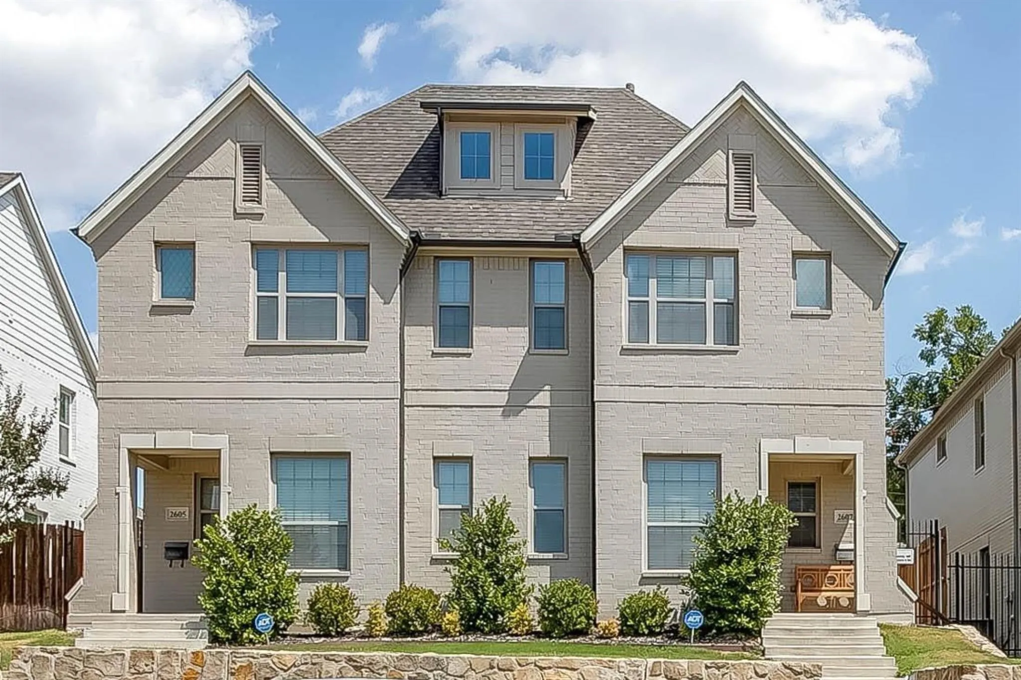 Townhouse For Rent
