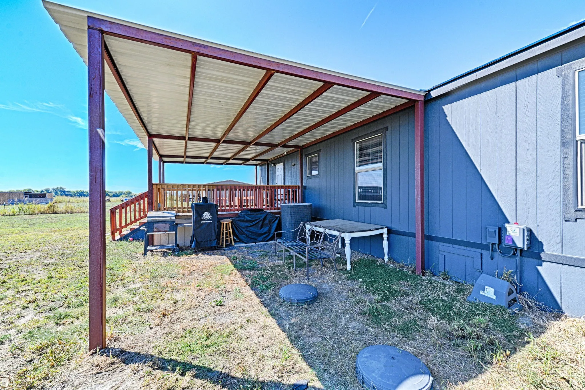 Mobile Home For Sale in Ellis County , 181 Cochise Drive, Ferris, Texas 75125, 3 Bedroom, 2 Bathroom, Garage spaces, 1,536 Sqft, built in 2023, mls#21408904, Real Estate Agent in Ferris, Homes For Sale in Ellis county, Homes For Sale in Ferris, Realtor in Ferris Texas, Real Estate Brokerage Independent Realty Texas, Luminita Cordes Realtor