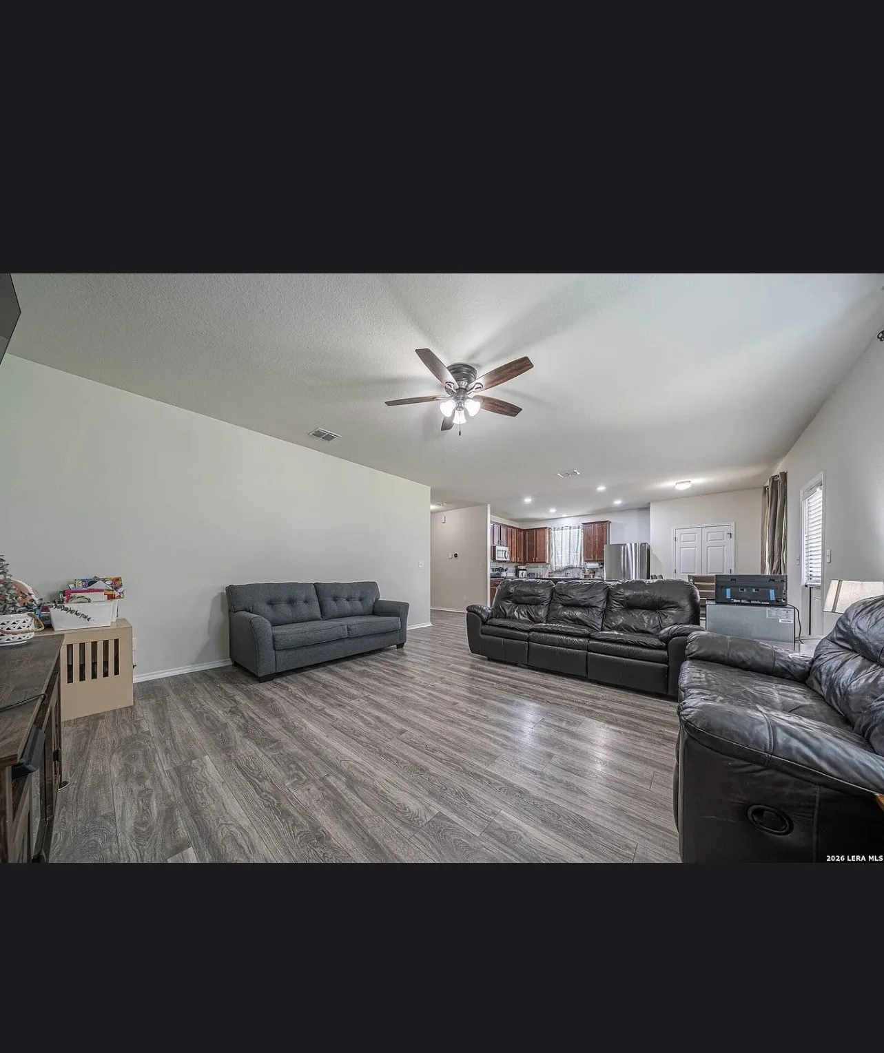 Single Family Residence For Sale in Bexar County , 11906 Longfellow, San Antonio, Texas 78254, 3 Bedroom, 3 Bathroom, 2 Garage spaces, 2,298 Sqft, built in 2020, mls#21407904, Real Estate Agent in San Antonio, Homes For Sale in Bexar county, Homes For Sale in San Antonio, Realtor in San Antonio Texas, Real Estate Brokerage Independent Realty Texas, Luminita Cordes Realtor