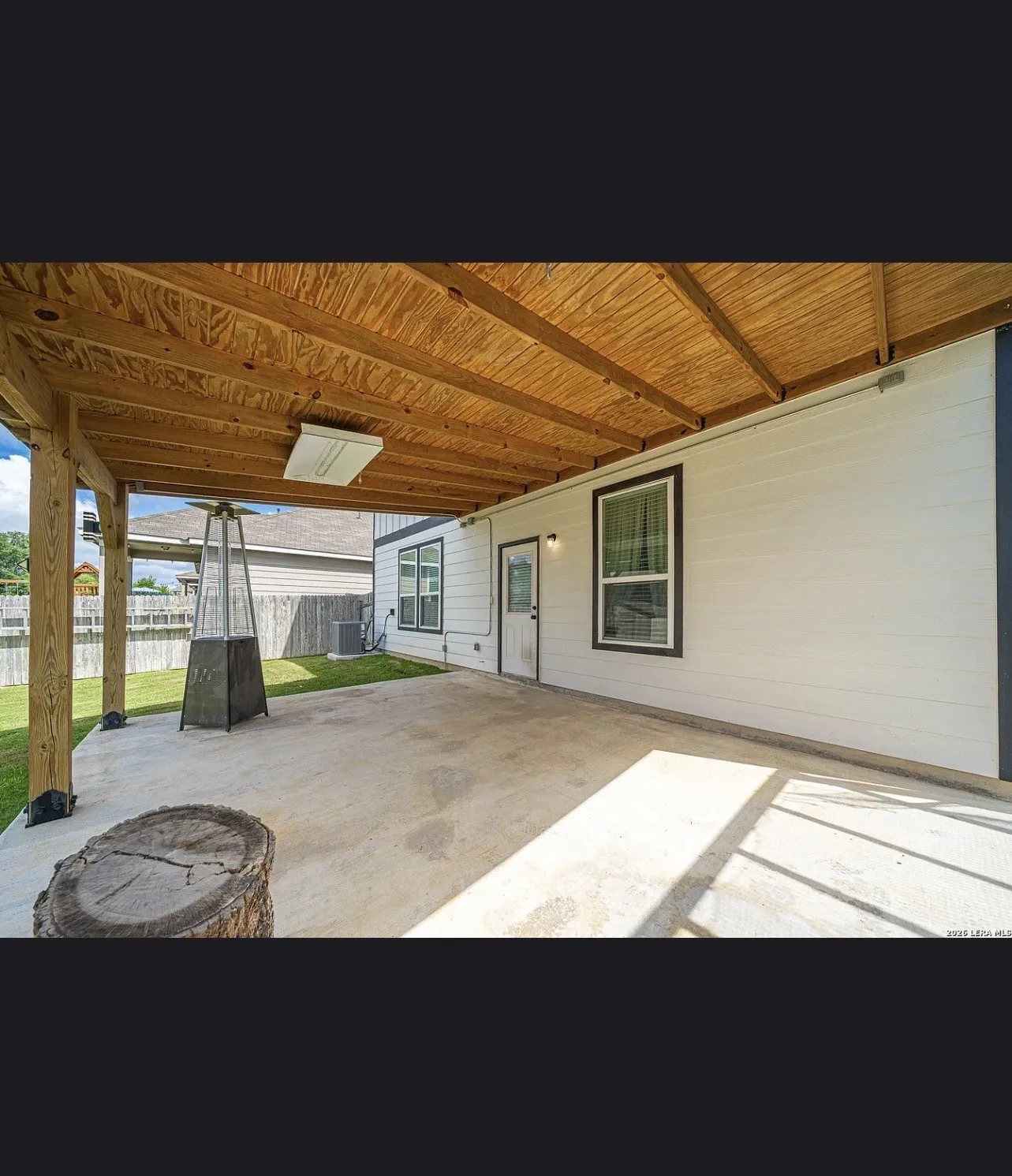 Single Family Residence For Sale in Bexar County , 11906 Longfellow, San Antonio, Texas 78254, 3 Bedroom, 3 Bathroom, 2 Garage spaces, 2,298 Sqft, built in 2020, mls#21407904, Real Estate Agent in San Antonio, Homes For Sale in Bexar county, Homes For Sale in San Antonio, Realtor in San Antonio Texas, Real Estate Brokerage Independent Realty Texas, Luminita Cordes Realtor