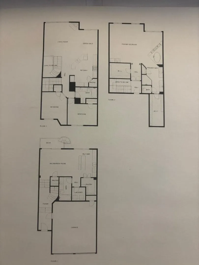 Townhouse For Sale in Dallas County , 563 Rockingham Drive, Irving, Texas 75063, 3 Bedroom, 3 Bathroom, 2 Garage spaces, 3,025 Sqft, built in 2010, mls#21409343, Real Estate Agent in Irving, Homes For Sale in Dallas county, Homes For Sale in Irving, Realtor in Irving Texas, Real Estate Brokerage Independent Realty Texas, Luminita Cordes Realtor