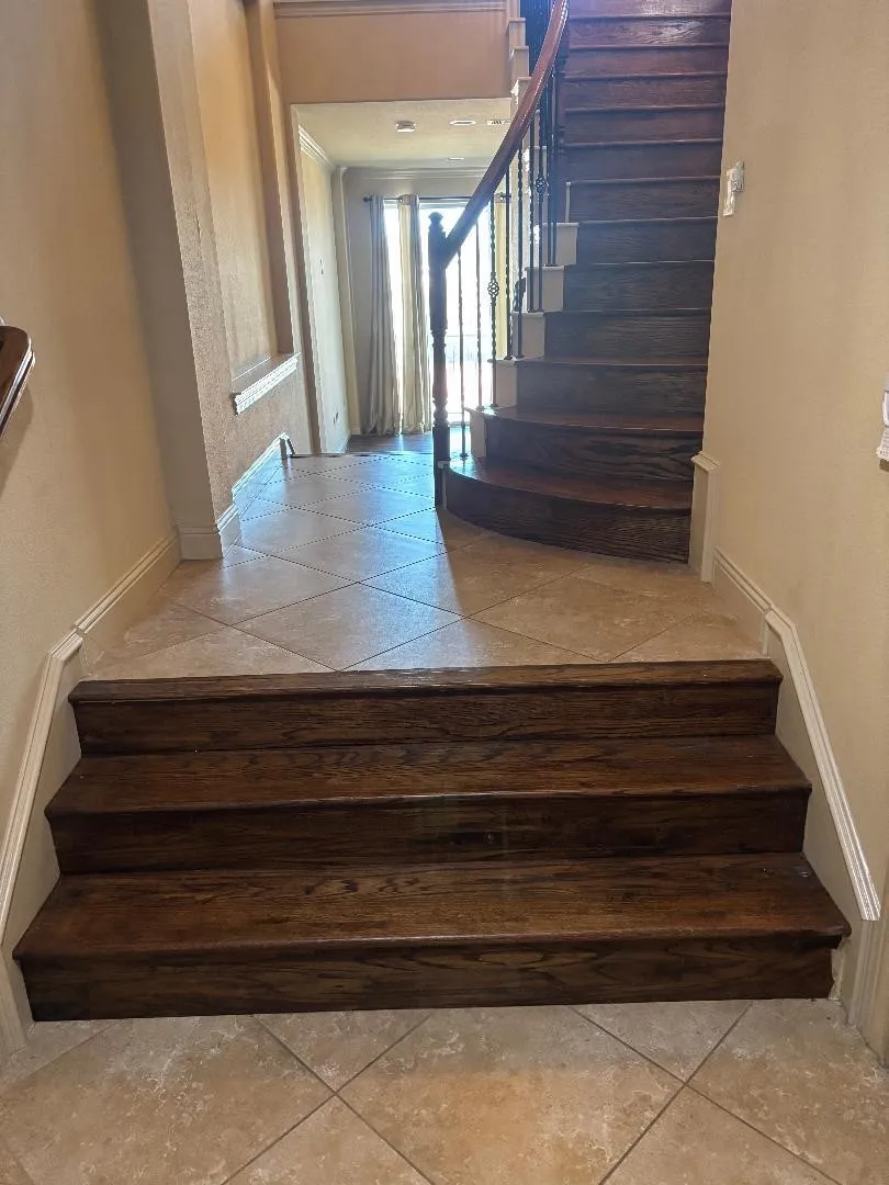 Townhouse For Sale in Dallas County , 563 Rockingham Drive, Irving, Texas 75063, 3 Bedroom, 3 Bathroom, 2 Garage spaces, 3,025 Sqft, built in 2010, mls#21409343, Real Estate Agent in Irving, Homes For Sale in Dallas county, Homes For Sale in Irving, Realtor in Irving Texas, Real Estate Brokerage Independent Realty Texas, Luminita Cordes Realtor