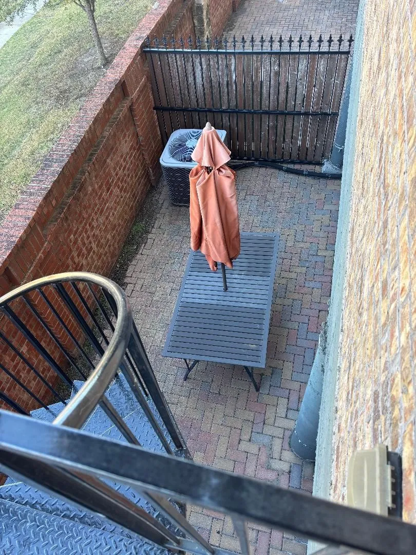 Townhouse For Sale in Dallas County , 563 Rockingham Drive, Irving, Texas 75063, 3 Bedroom, 3 Bathroom, 2 Garage spaces, 3,025 Sqft, built in 2010, mls#21409343, Real Estate Agent in Irving, Homes For Sale in Dallas county, Homes For Sale in Irving, Realtor in Irving Texas, Real Estate Brokerage Independent Realty Texas, Luminita Cordes Realtor