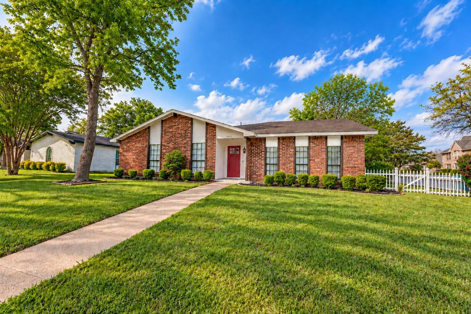 Single Family Residence For Sale