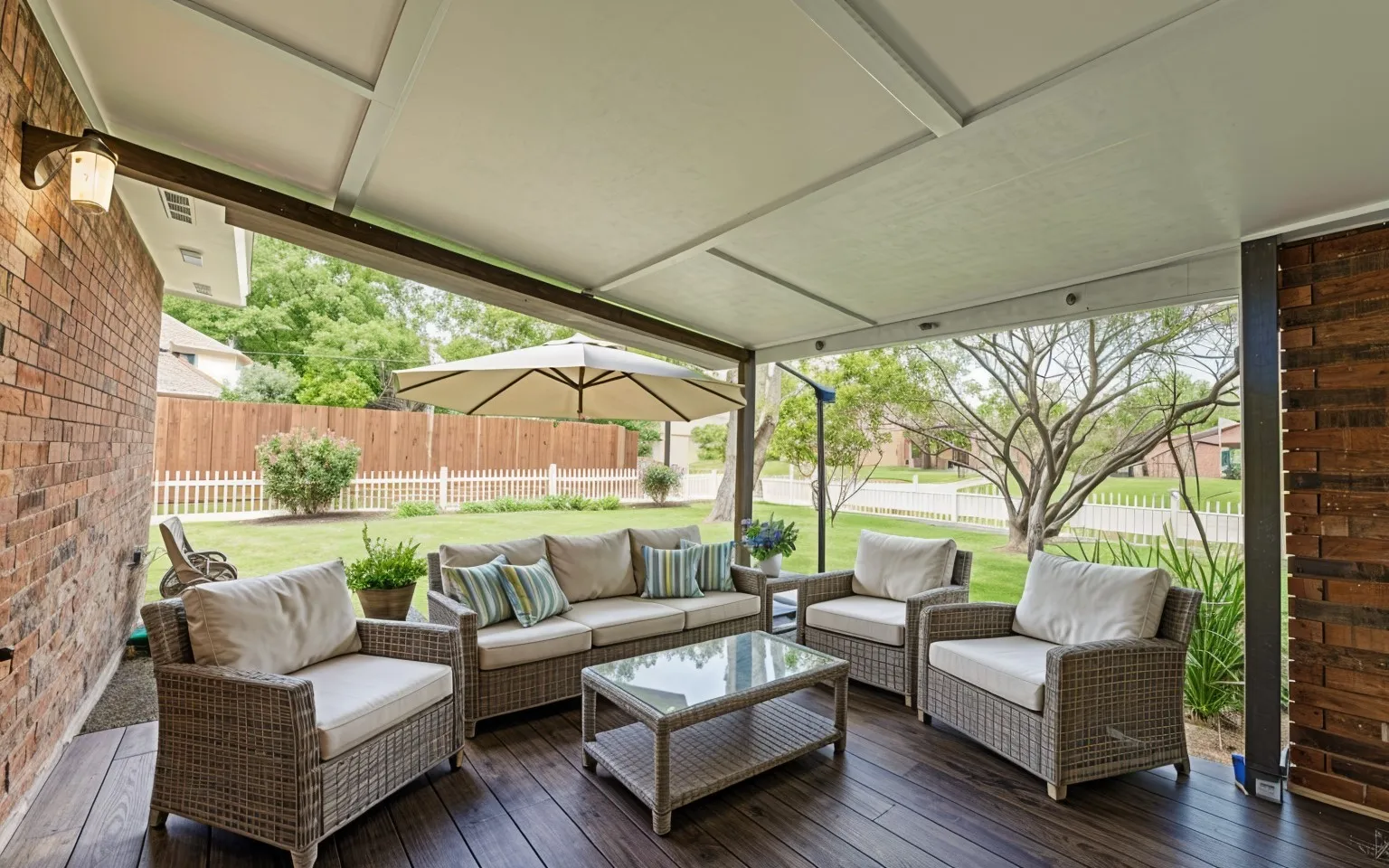 Single Family Residence For Sale in Dallas County , 3113 Powell Drive, Rowlett, Texas 75088, 4 Bedroom, 2 Bathroom, 2 Garage spaces, 2,100 Sqft, built in 1979, mls#21409344, Real Estate Agent in Rowlett, Homes For Sale in Dallas county, Homes For Sale in Rowlett, Realtor in Rowlett Texas, Real Estate Brokerage Independent Realty Texas, Luminita Cordes Realtor