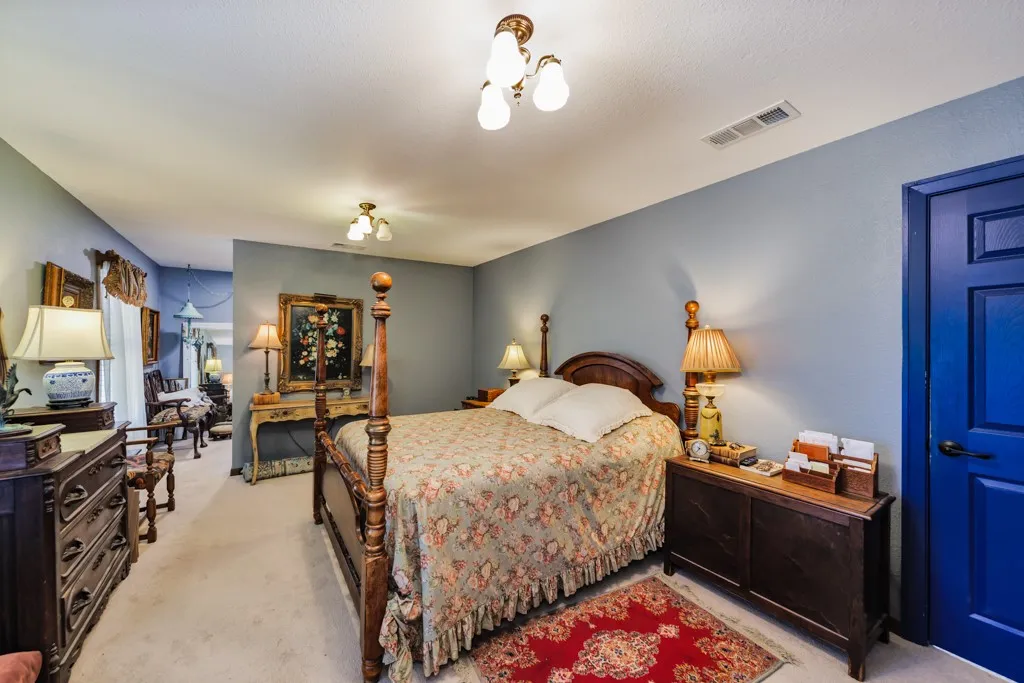 Single Family Residence For Sale in Montague County , 745 Winn Road, Bowie, Texas 76230, 3 Bedroom, 2 Bathroom, 2 Garage spaces, 2,377 Sqft, built in 1982, mls#21403573, Real Estate Agent in Bowie, Homes For Sale in Montague county, Homes For Sale in Bowie, Realtor in Bowie Texas, Real Estate Brokerage Independent Realty Texas, Luminita Cordes Realtor