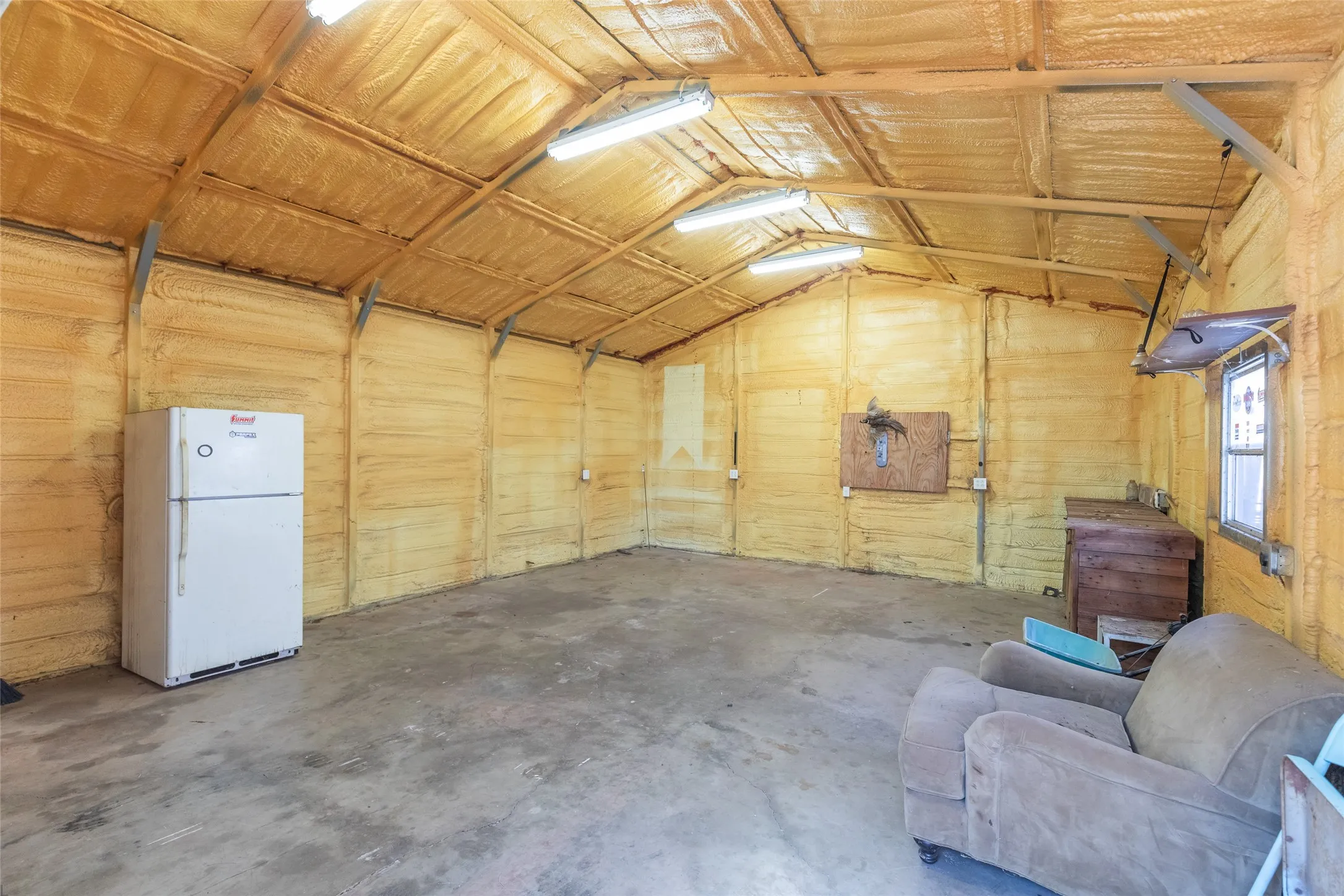 Single Family Residence For Sale in Taylor County , 718 Hawthorne Street, Abilene, Texas 79605, 3 Bedroom, 1 Bathroom, 3 Garage spaces, 1,247 Sqft, built in 1951, mls#21409281, Real Estate Agent in Abilene, Homes For Sale in Taylor county, Homes For Sale in Abilene, Realtor in Abilene Texas, Real Estate Brokerage Independent Realty Texas, Luminita Cordes Realtor