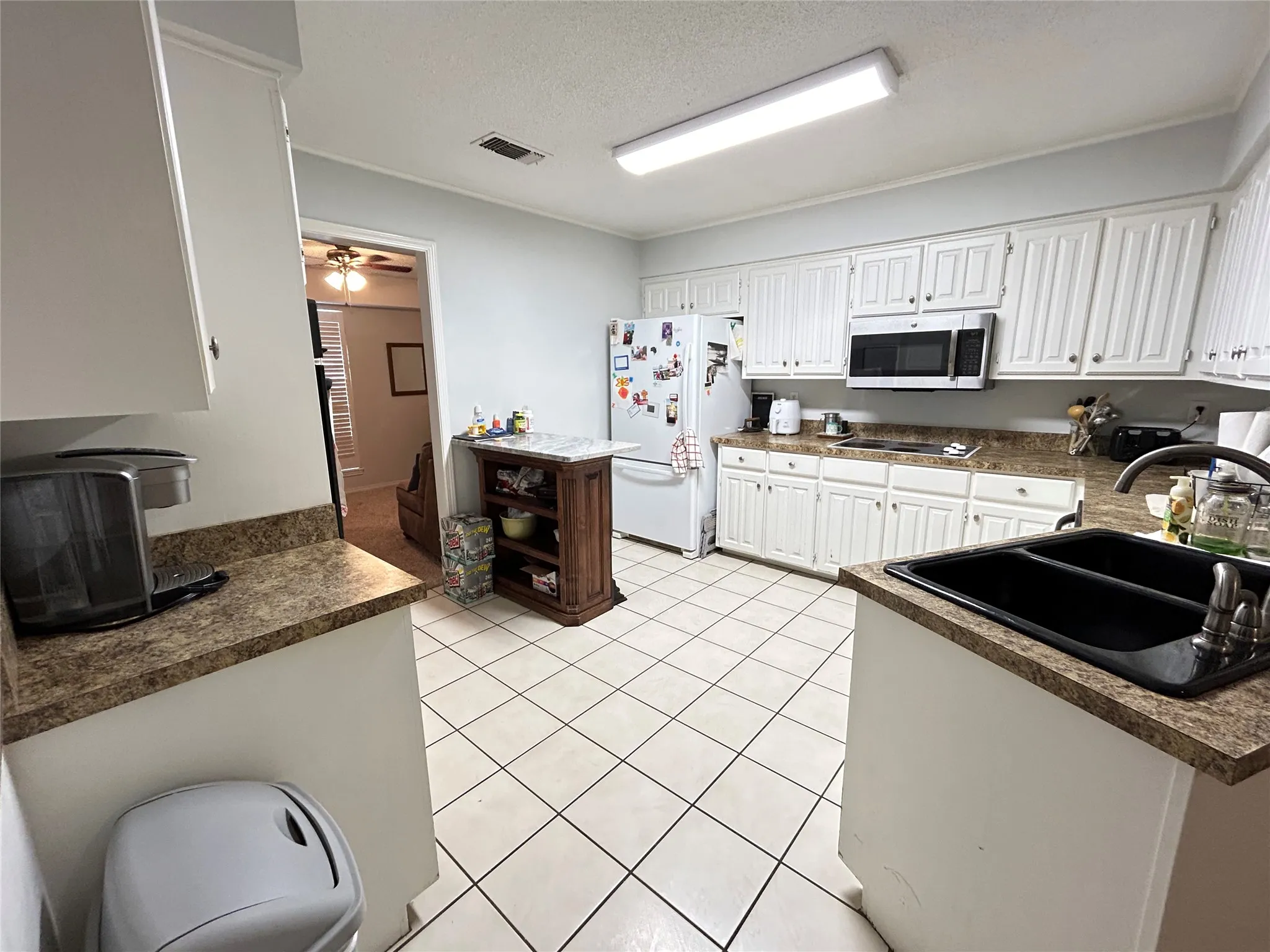 Single Family Residence For Sale in Hopkins County , 120 Cedar Springs Boulevard, Sulphur Springs, Texas 75482, 3 Bedroom, 2 Bathroom, 2 Garage spaces, 2,422 Sqft, built in 1983, mls#21407987, Real Estate Agent in Sulphur Springs, Homes For Sale in Hopkins county, Homes For Sale in Sulphur Springs, Realtor in Sulphur Springs Texas, Real Estate Brokerage Independent Realty Texas, Luminita Cordes Realtor
