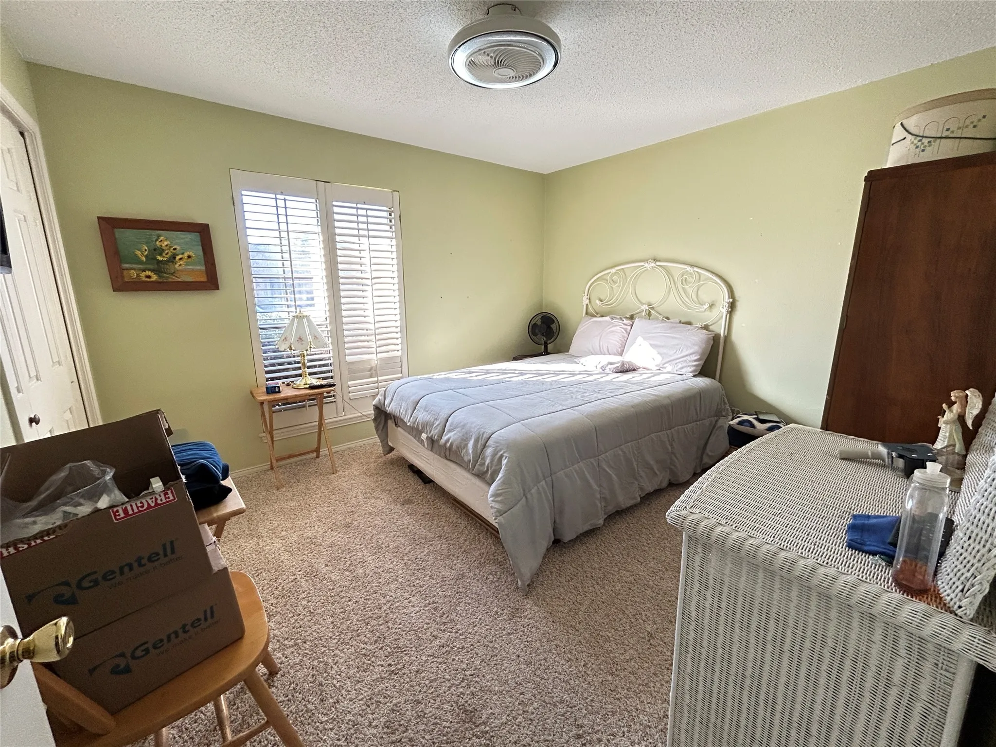 Single Family Residence For Sale in Hopkins County , 120 Cedar Springs Boulevard, Sulphur Springs, Texas 75482, 3 Bedroom, 2 Bathroom, 2 Garage spaces, 2,422 Sqft, built in 1983, mls#21407987, Real Estate Agent in Sulphur Springs, Homes For Sale in Hopkins county, Homes For Sale in Sulphur Springs, Realtor in Sulphur Springs Texas, Real Estate Brokerage Independent Realty Texas, Luminita Cordes Realtor