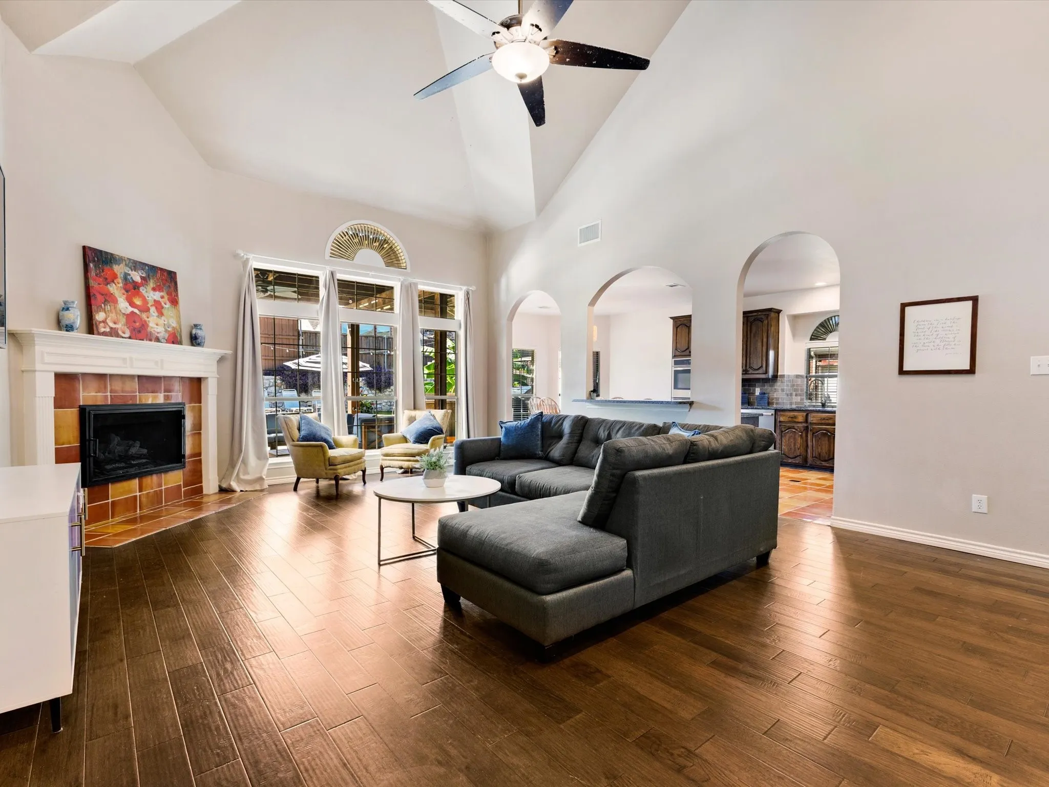 Single Family Residence For Sale in Collin County , 809 Stanford Drive, Murphy, Texas 75094, 5 Bedroom, 4 Bathroom, 2 Garage spaces, 3,801 Sqft, built in 2001, mls#21409112, Real Estate Agent in Murphy, Homes For Sale in Collin county, Homes For Sale in Murphy, Realtor in Murphy Texas, Real Estate Brokerage Independent Realty Texas, Luminita Cordes Realtor
