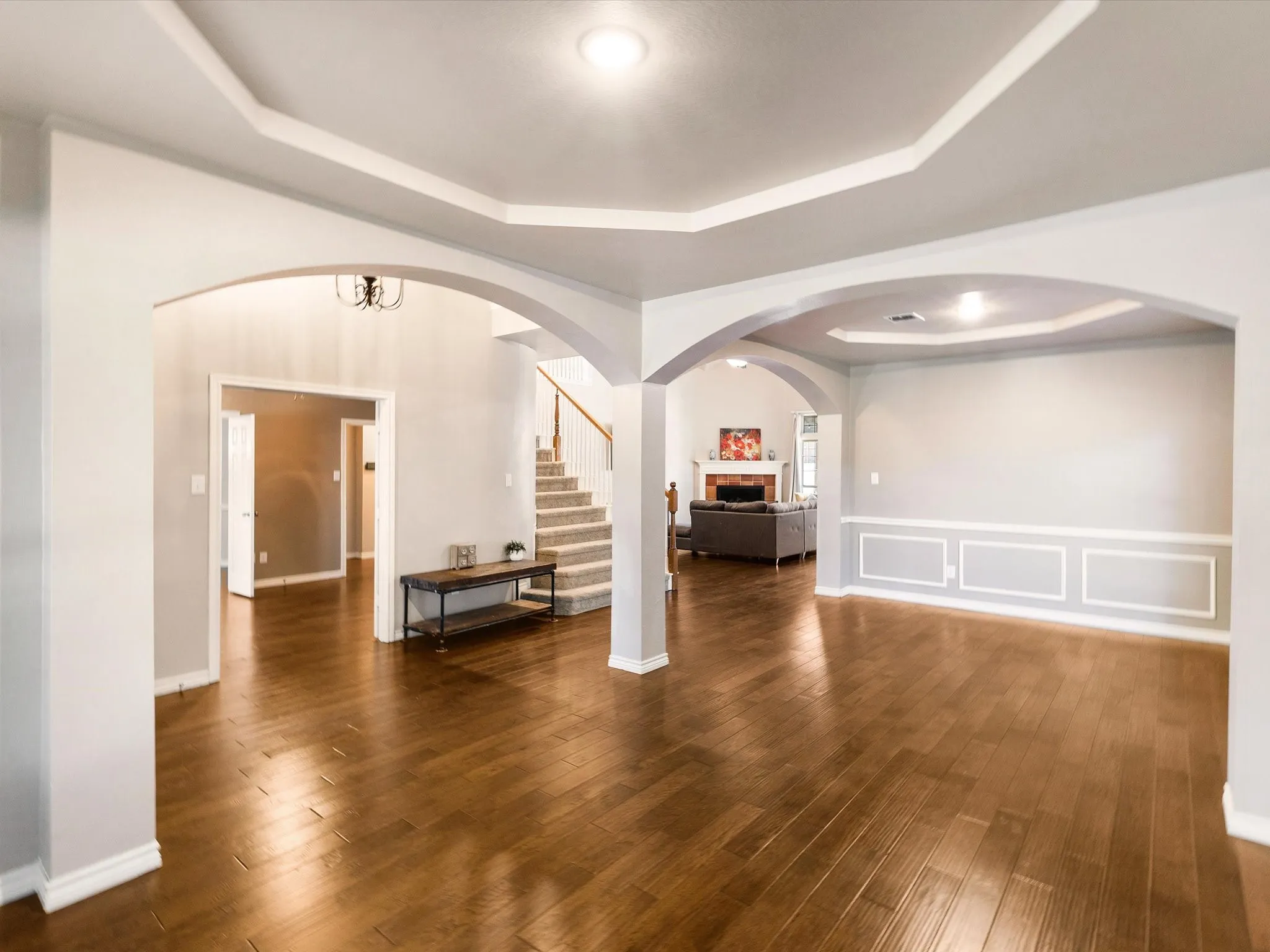 Single Family Residence For Sale in Collin County , 809 Stanford Drive, Murphy, Texas 75094, 5 Bedroom, 4 Bathroom, 2 Garage spaces, 3,801 Sqft, built in 2001, mls#21409112, Real Estate Agent in Murphy, Homes For Sale in Collin county, Homes For Sale in Murphy, Realtor in Murphy Texas, Real Estate Brokerage Independent Realty Texas, Luminita Cordes Realtor