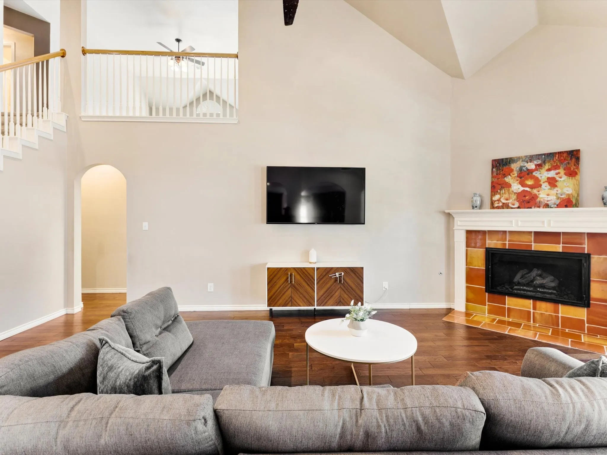Single Family Residence For Sale in Collin County , 809 Stanford Drive, Murphy, Texas 75094, 5 Bedroom, 4 Bathroom, 2 Garage spaces, 3,801 Sqft, built in 2001, mls#21409112, Real Estate Agent in Murphy, Homes For Sale in Collin county, Homes For Sale in Murphy, Realtor in Murphy Texas, Real Estate Brokerage Independent Realty Texas, Luminita Cordes Realtor