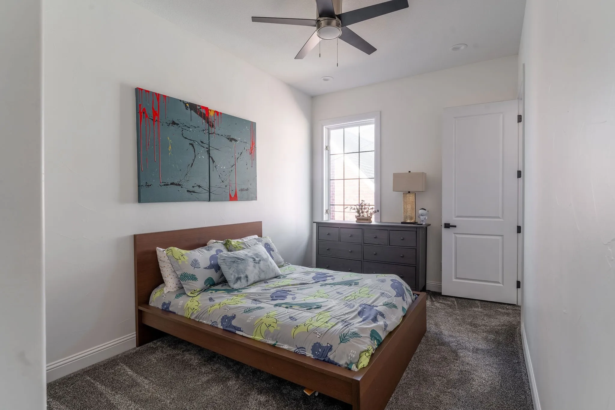 Single Family Residence For Rent in Tarrant County , 3705 W 5th Street, Fort Worth, Texas 76107, 5 Bedroom, 5 Bathroom, 2 Garage spaces, 4,670 Sqft, built in 2008, mls#21409347, Real Estate Agent in Fort Worth, Homes For Rent in Tarrant county, Homes For Rent in Fort Worth, Realtor in Fort Worth Texas, Real Estate Brokerage Independent Realty Texas, Luminita Cordes Realtor