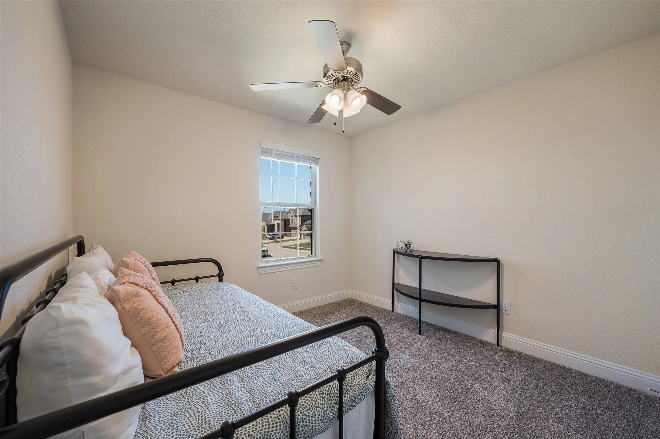 Single Family Residence For Sale in Denton County , 3216 Quartz Road, Aubrey, Texas 76227, 4 Bedroom, 3 Bathroom, 2 Garage spaces, 2,188 Sqft, built in 2021, mls#21407556, Real Estate Agent in Aubrey, Homes For Sale in Denton county, Homes For Sale in Aubrey, Realtor in Aubrey Texas, Real Estate Brokerage Independent Realty Texas, Luminita Cordes Realtor
