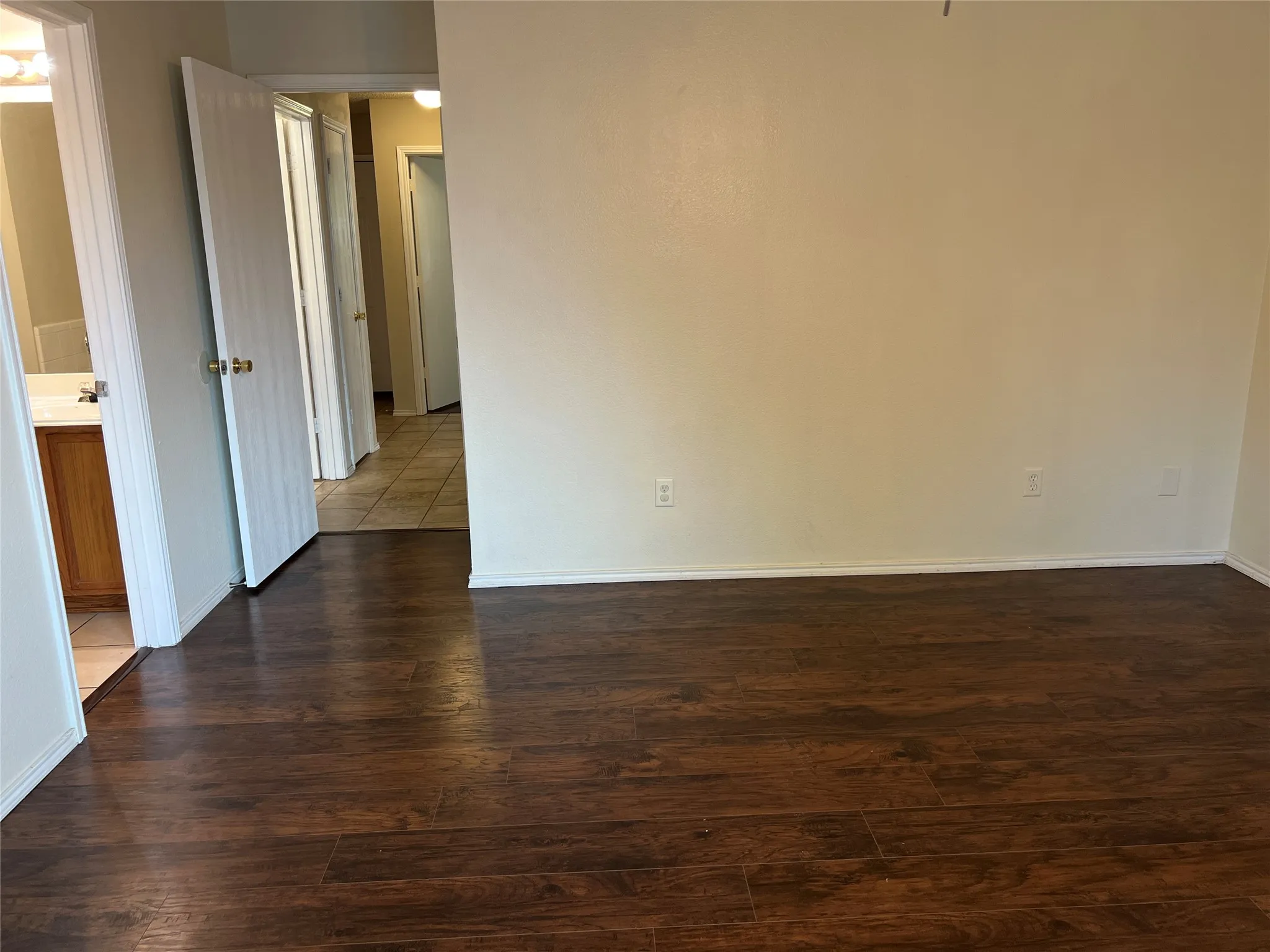 Single Family Residence For Rent in Denton County , 1547 Thornhill Lane, Little Elm, Texas 75068, 3 Bedroom, 2 Bathroom, 2 Garage spaces, 1,426 Sqft, built in 2002, mls#21409315, Real Estate Agent in Little Elm, Homes For Rent in Denton county, Homes For Rent in Little Elm, Realtor in Little Elm Texas, Real Estate Brokerage Independent Realty Texas, Luminita Cordes Realtor