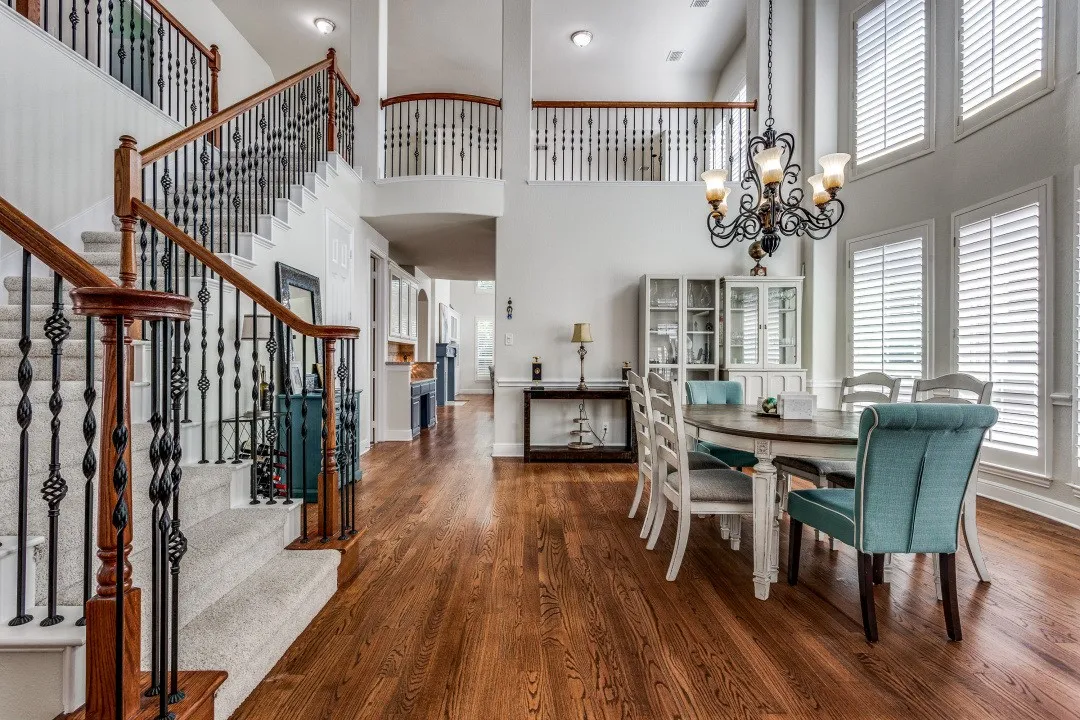 Single Family Residence For Sale in Denton County , 6909 Medallion Drive, Plano, Texas 75024, 4 Bedroom, 4 Bathroom, 3 Garage spaces, 3,886 Sqft, built in 2004, mls#21409371, Real Estate Agent in Plano, Homes For Sale in Denton county, Homes For Sale in Plano, Realtor in Plano Texas, Real Estate Brokerage Independent Realty Texas, Luminita Cordes Realtor