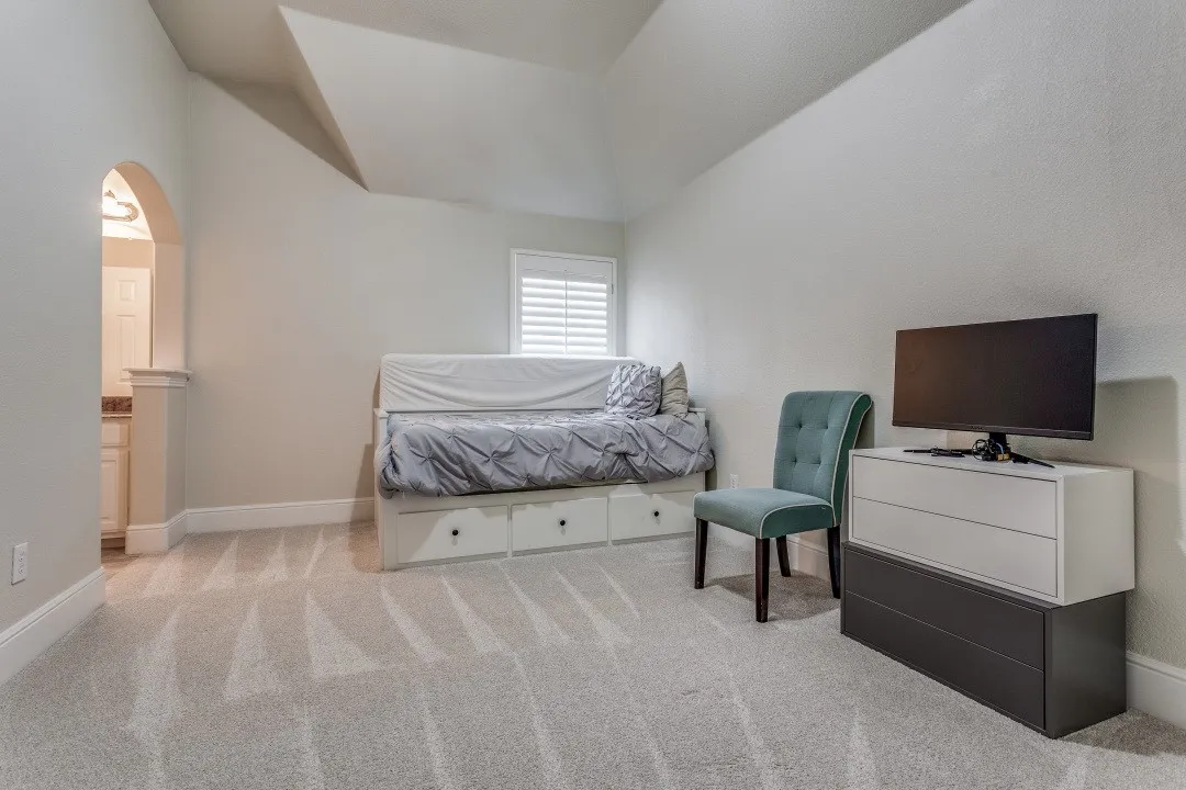 Single Family Residence For Sale in Denton County , 6909 Medallion Drive, Plano, Texas 75024, 4 Bedroom, 4 Bathroom, 3 Garage spaces, 3,886 Sqft, built in 2004, mls#21409371, Real Estate Agent in Plano, Homes For Sale in Denton county, Homes For Sale in Plano, Realtor in Plano Texas, Real Estate Brokerage Independent Realty Texas, Luminita Cordes Realtor